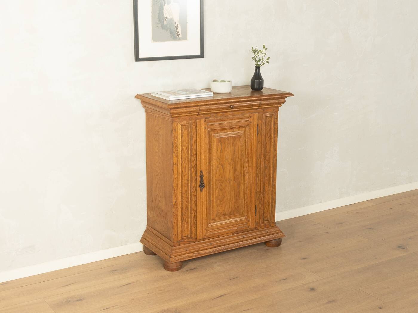Classic antique chest of drawers from before 1900
