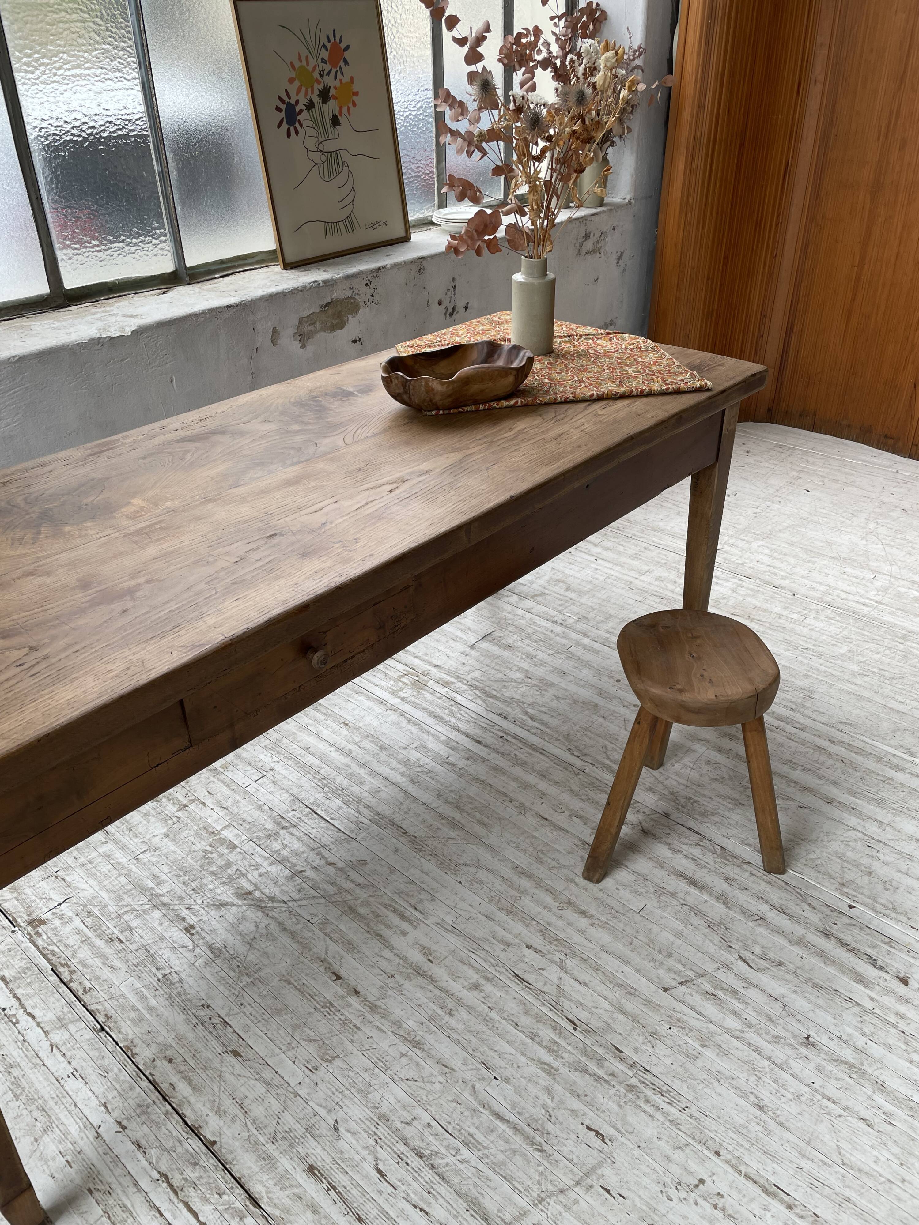 Farmhouse table in oak and walnut 2m