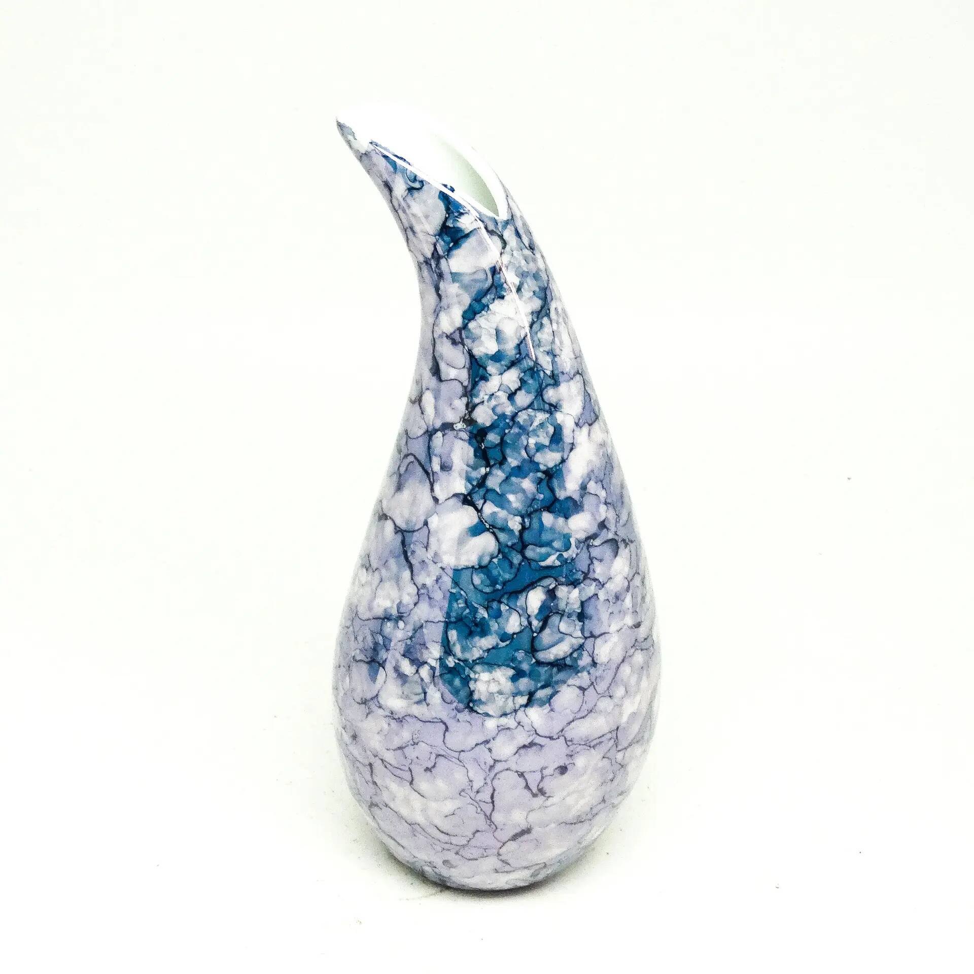 Drop vase, modernism, porcelain, Poland, 1960s