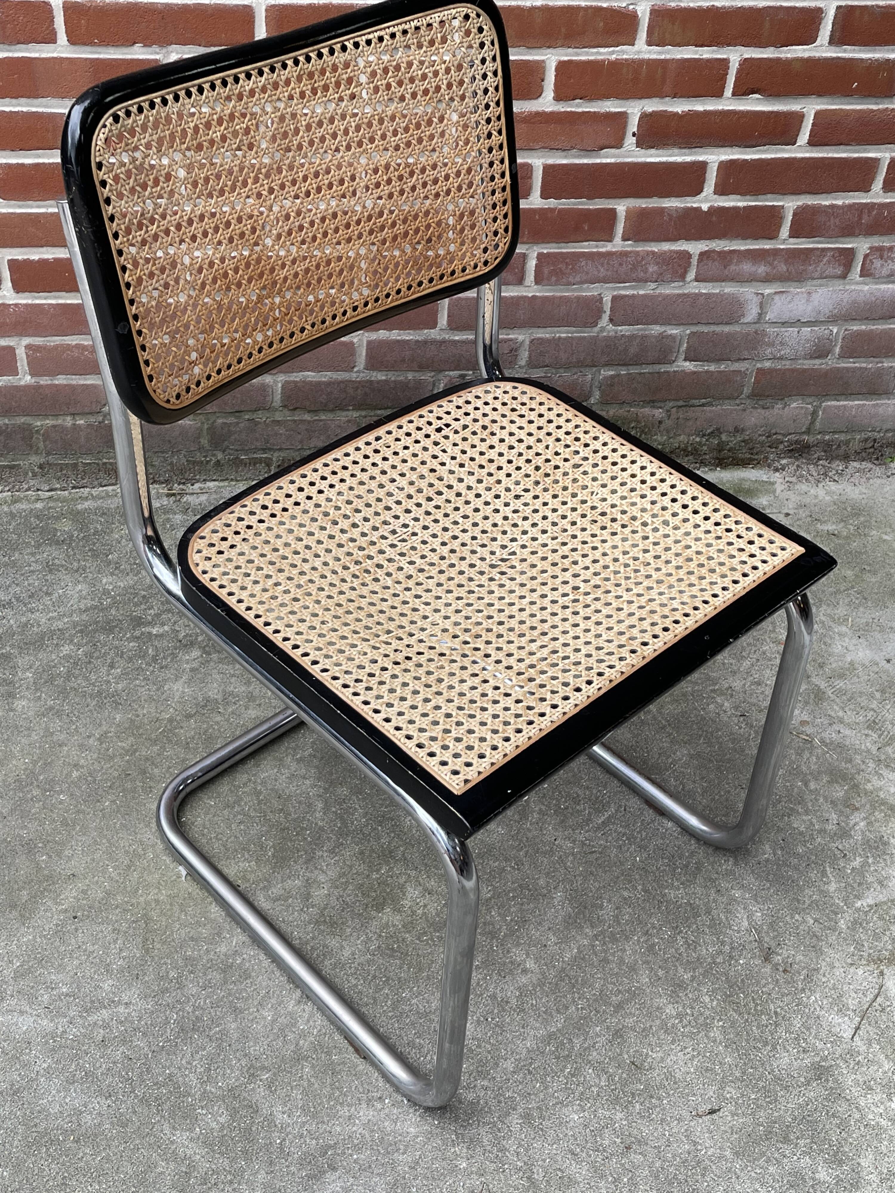 Cesca design chair b32 model