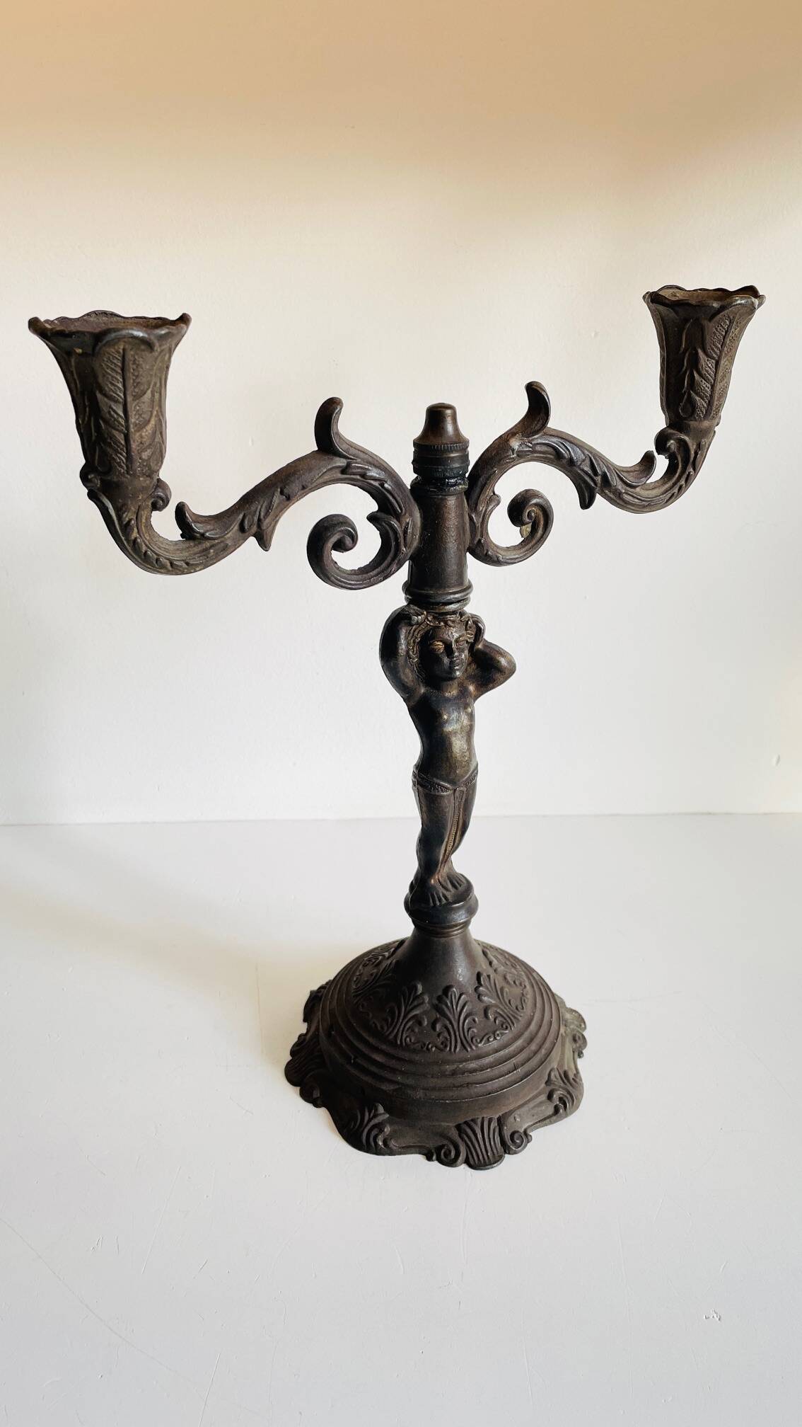 Little angel table candle holder