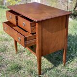 Small vintage 1970s chest of drawers with 4 drawers.
