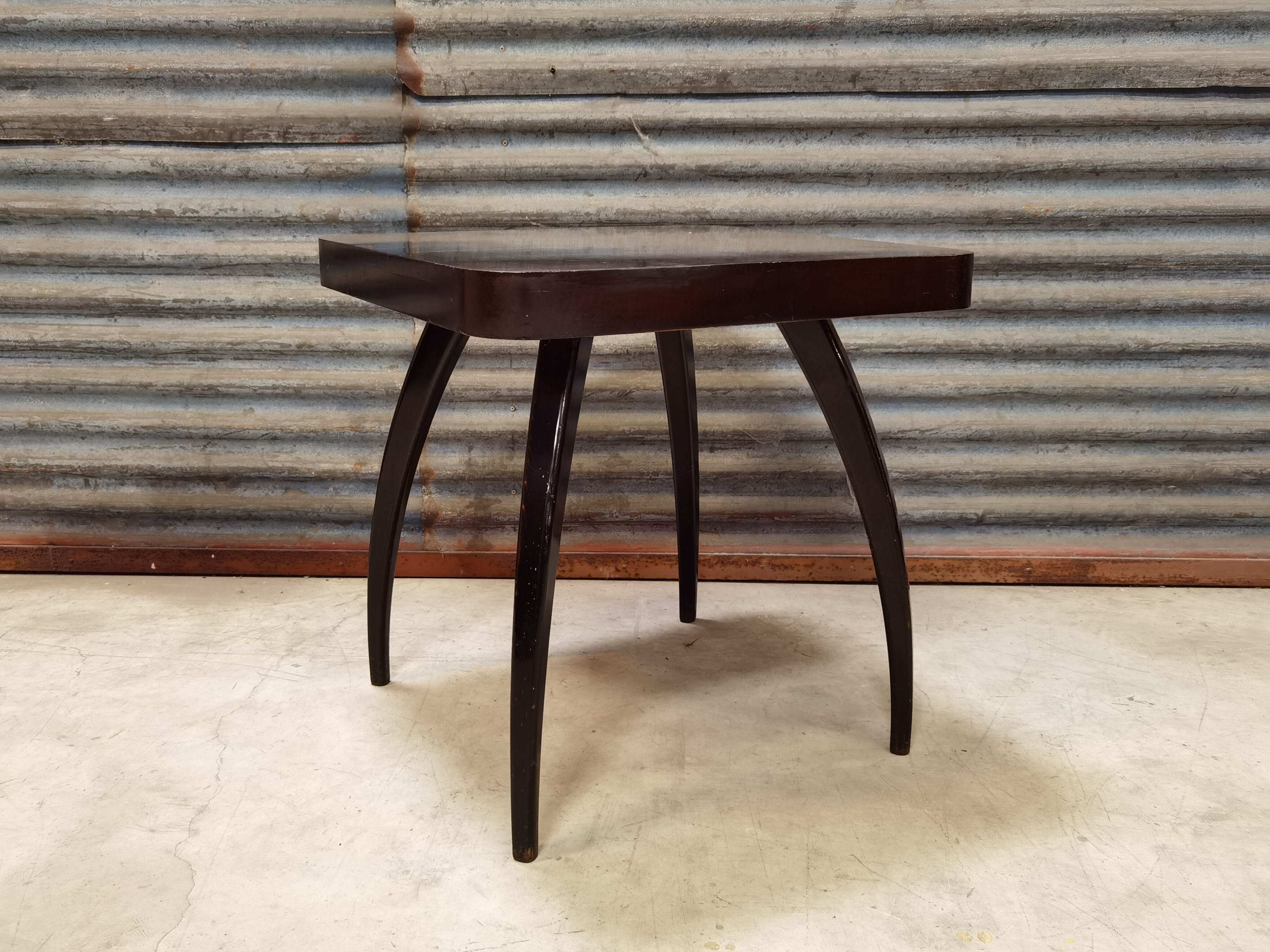 Table H 259 Spider Jindřich Halabala 1930