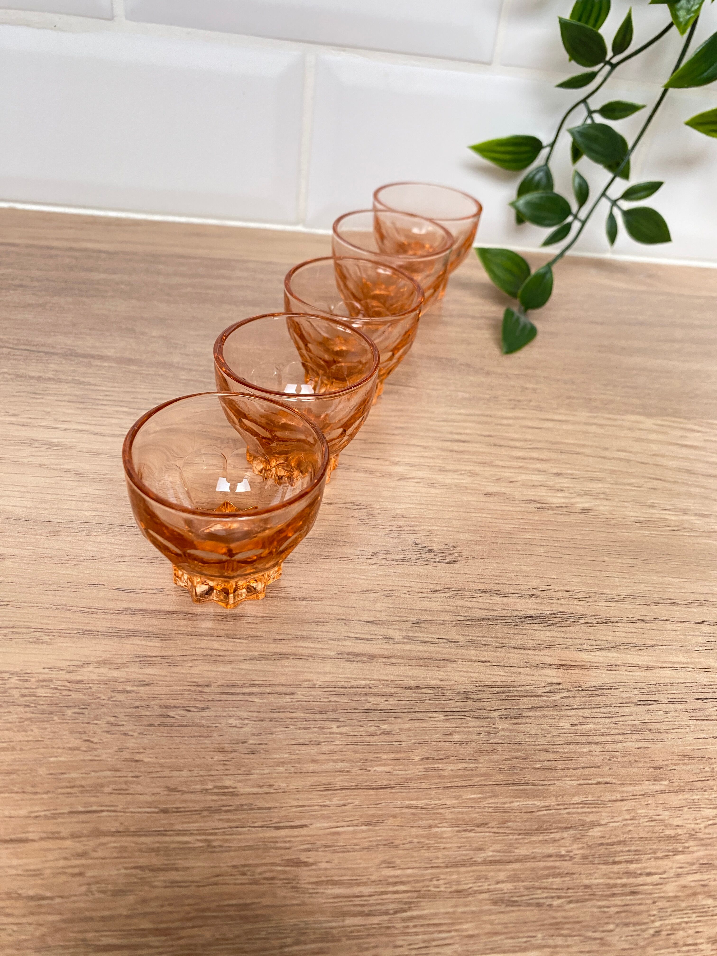 Set of 5 Luminarc pink glasses