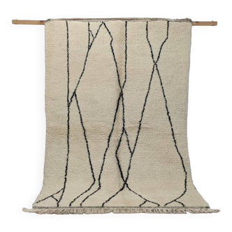 Tapis marocain berbère en laine 251 x 154 cm