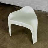 White Casalino stools, Casala — Alexander Begge