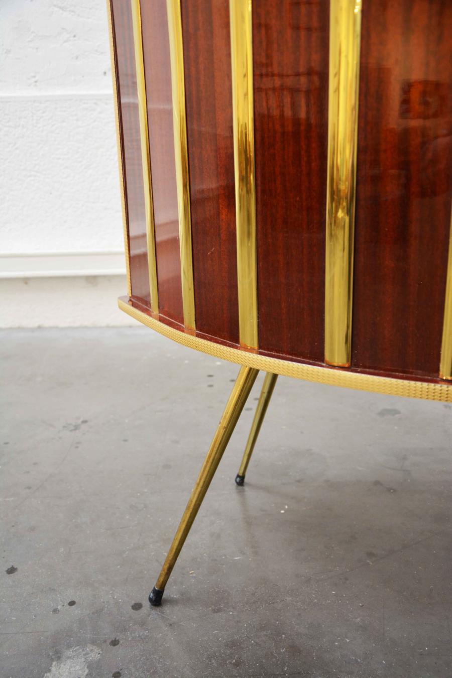 Retro bar gold and Brown and his stool