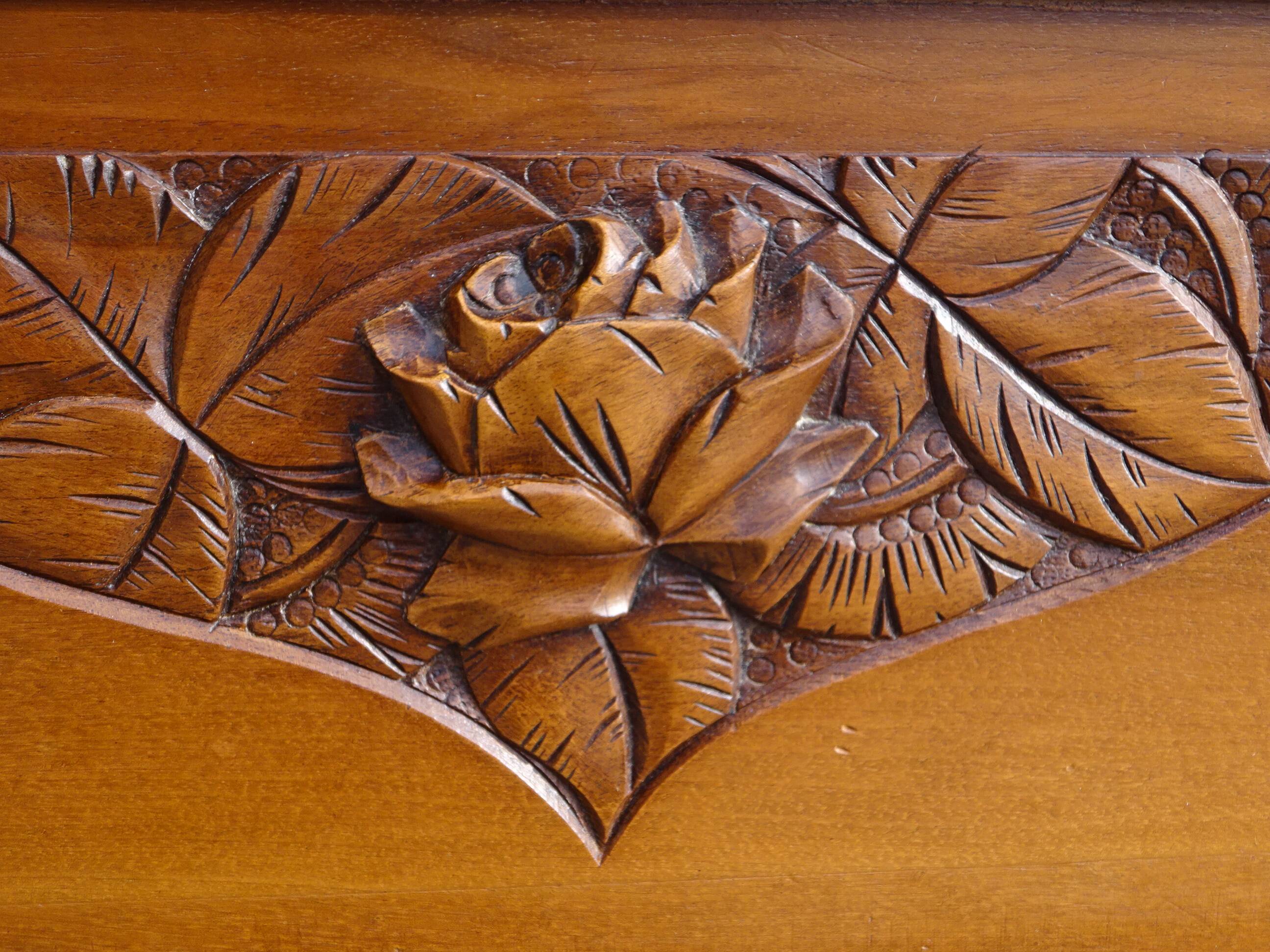 Art Deco walnut bed for 140/190cm base