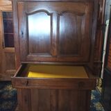 Louis XV standing man in walnut