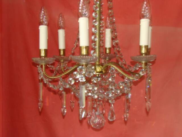six-armed crystal chandelier from the "Napoleon III" period
