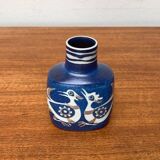 Danish mid-century porcelain vase from the Baca line with bird motif by Nils Thorsson for Aluminia Royal Copenhagen, 1960s.