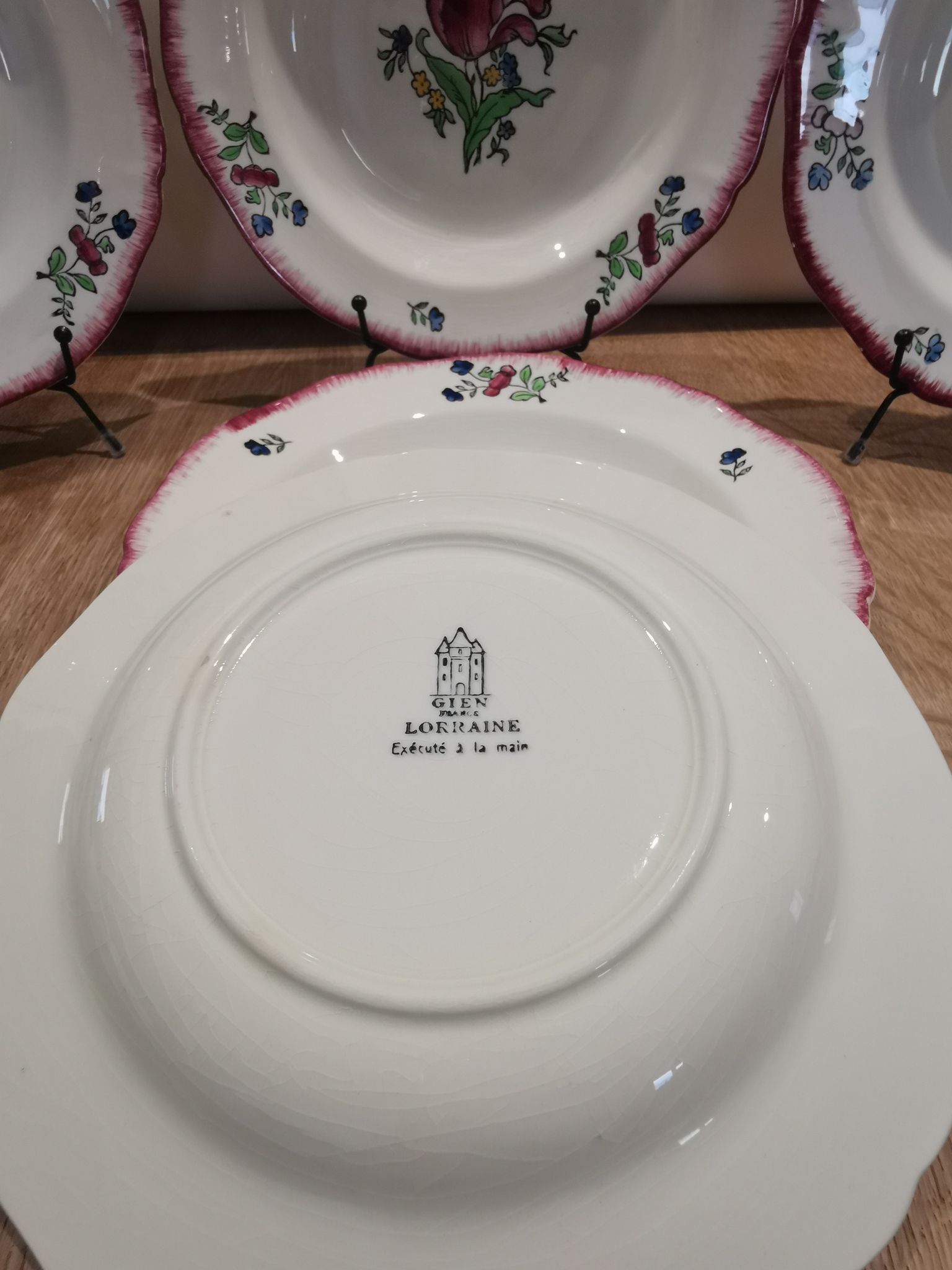 Set of 5 old hollow plates in gien earthenware model "lorraine"