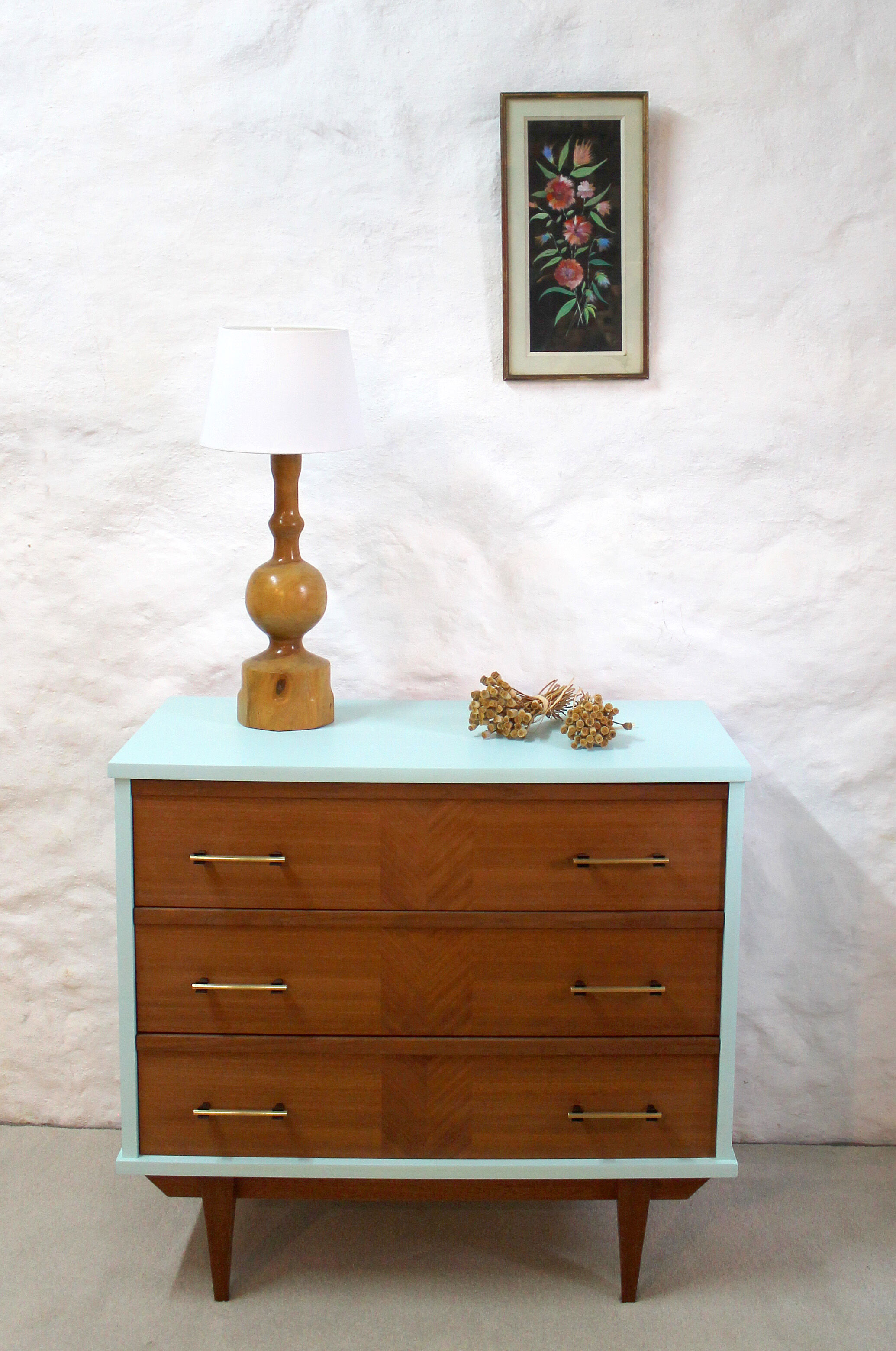 Blue chest of drawers