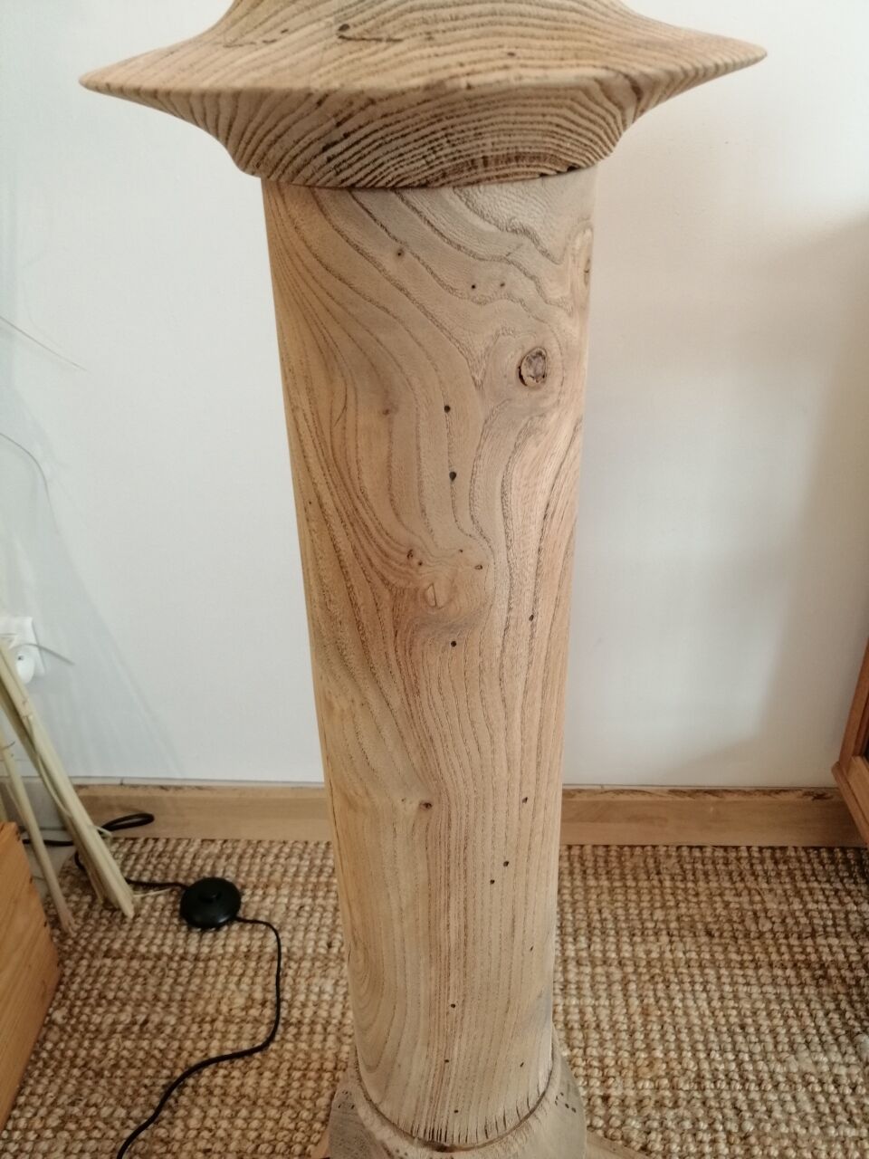 Vintage wooden floor lamp revisited