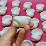 25 Snail Shell Buckets In Vintage White Porcelain