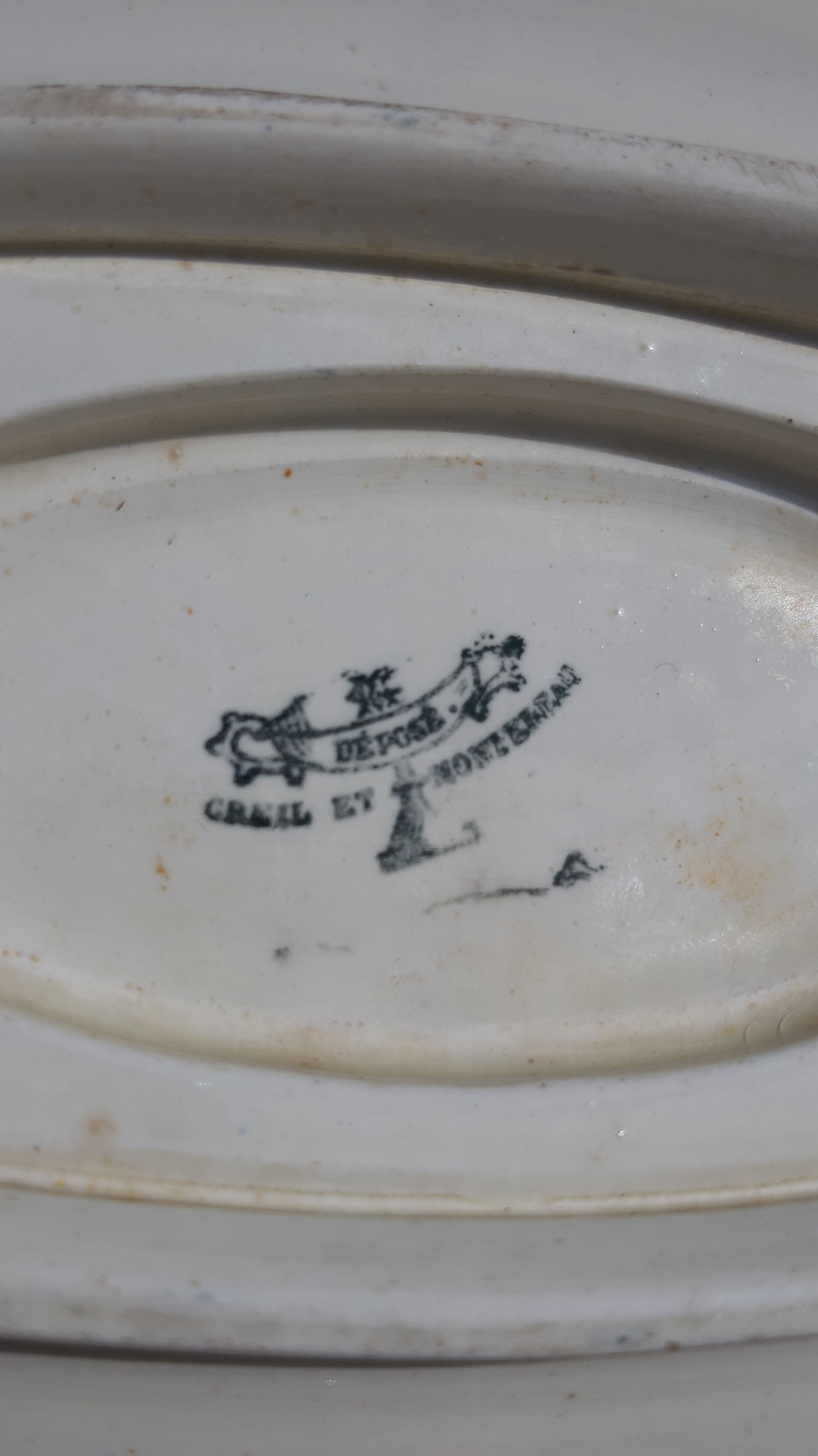 saucière iron land Creil and Montereau