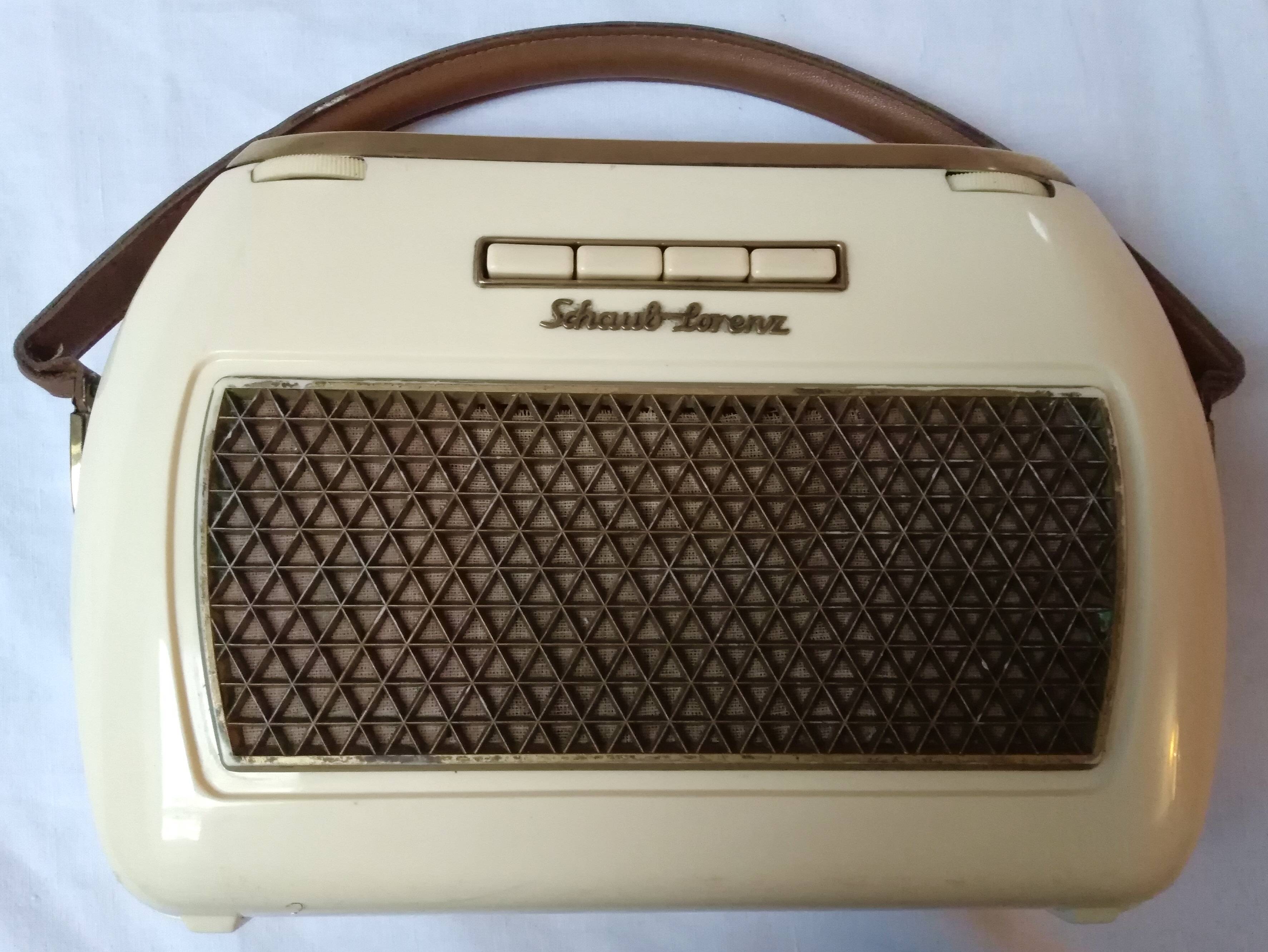 Portable radio schaub lorenz 1959
