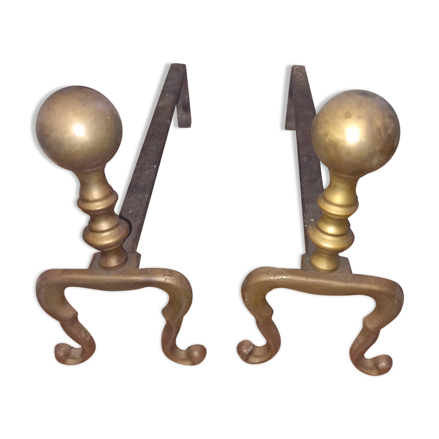 Fireplace andiron