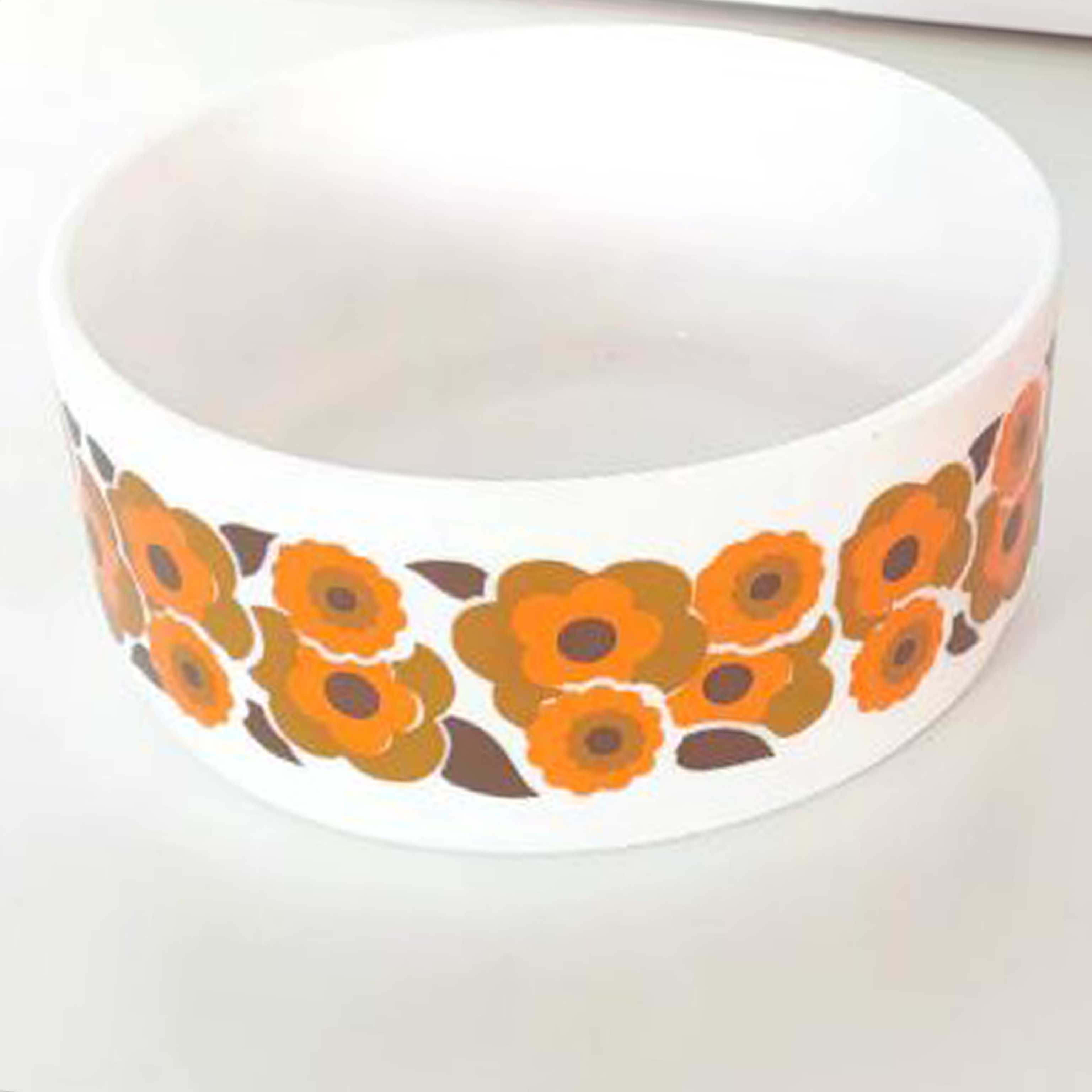 Lotus salad bowl Arcopal 70s orange flowers