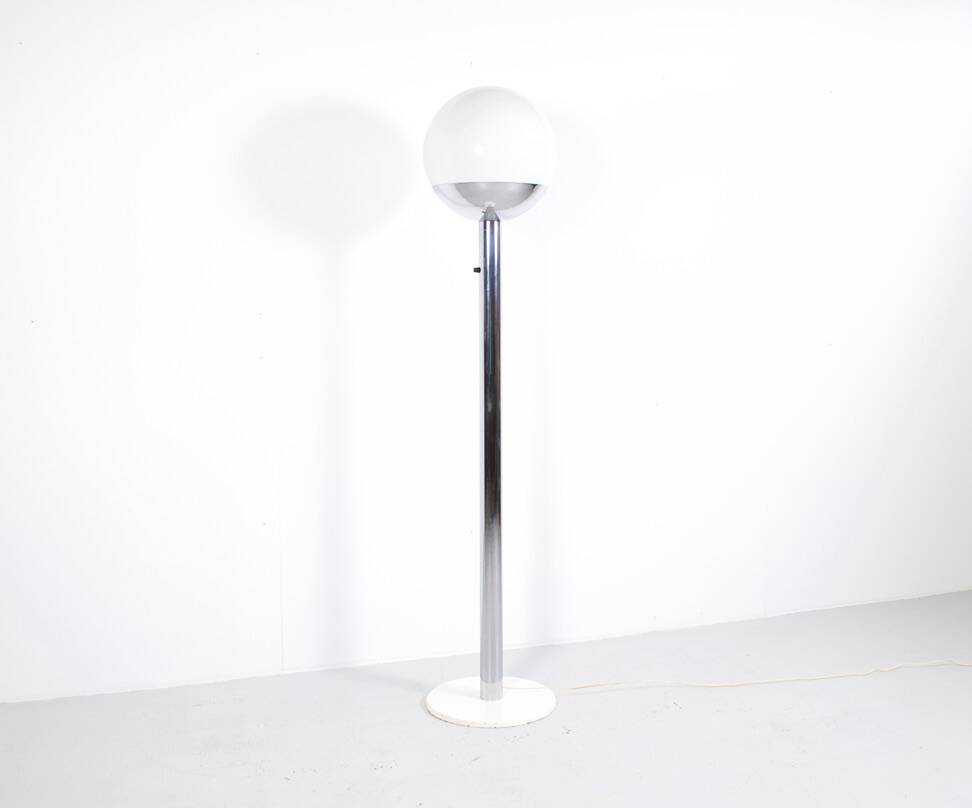 Floor lamp by pia guidetti crippa luci illuminazione publisher 1970's
