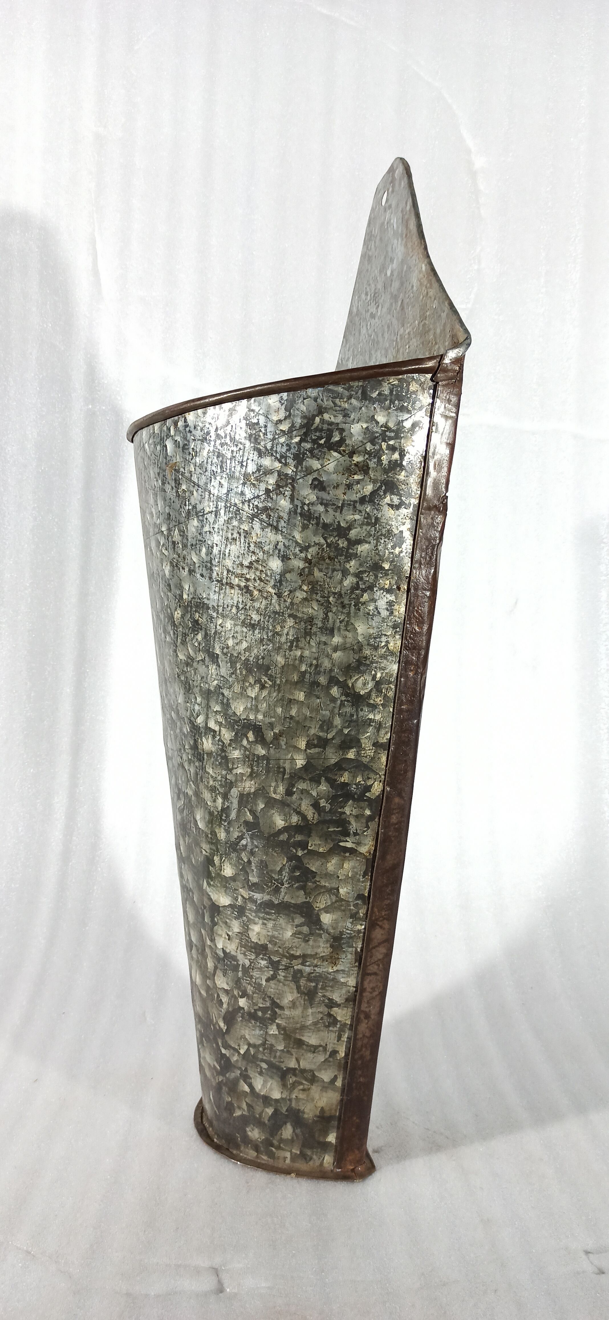 Zinc flower pot