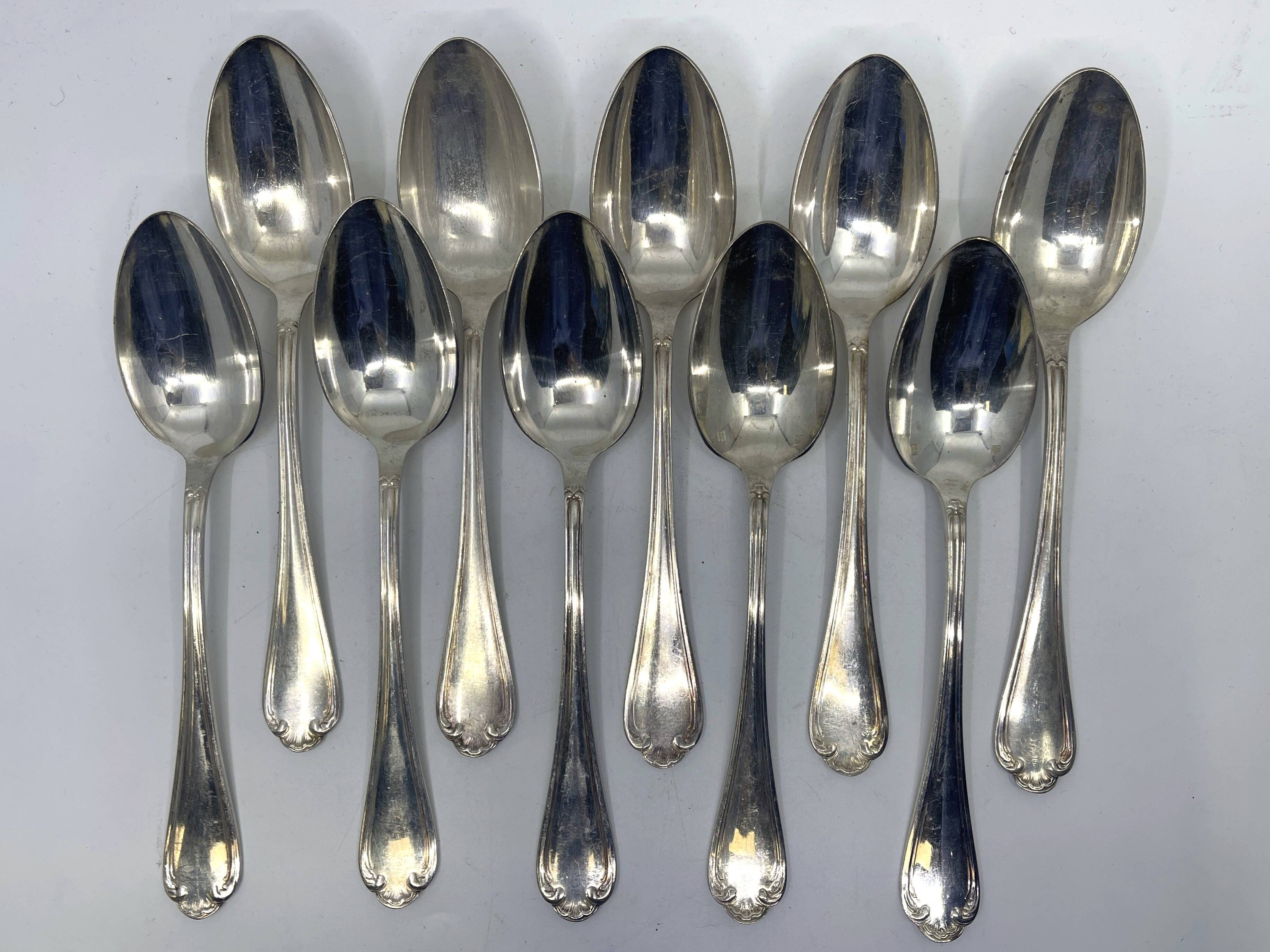 Set of 10 silver-plated soup spoons in Louis XV pattern.