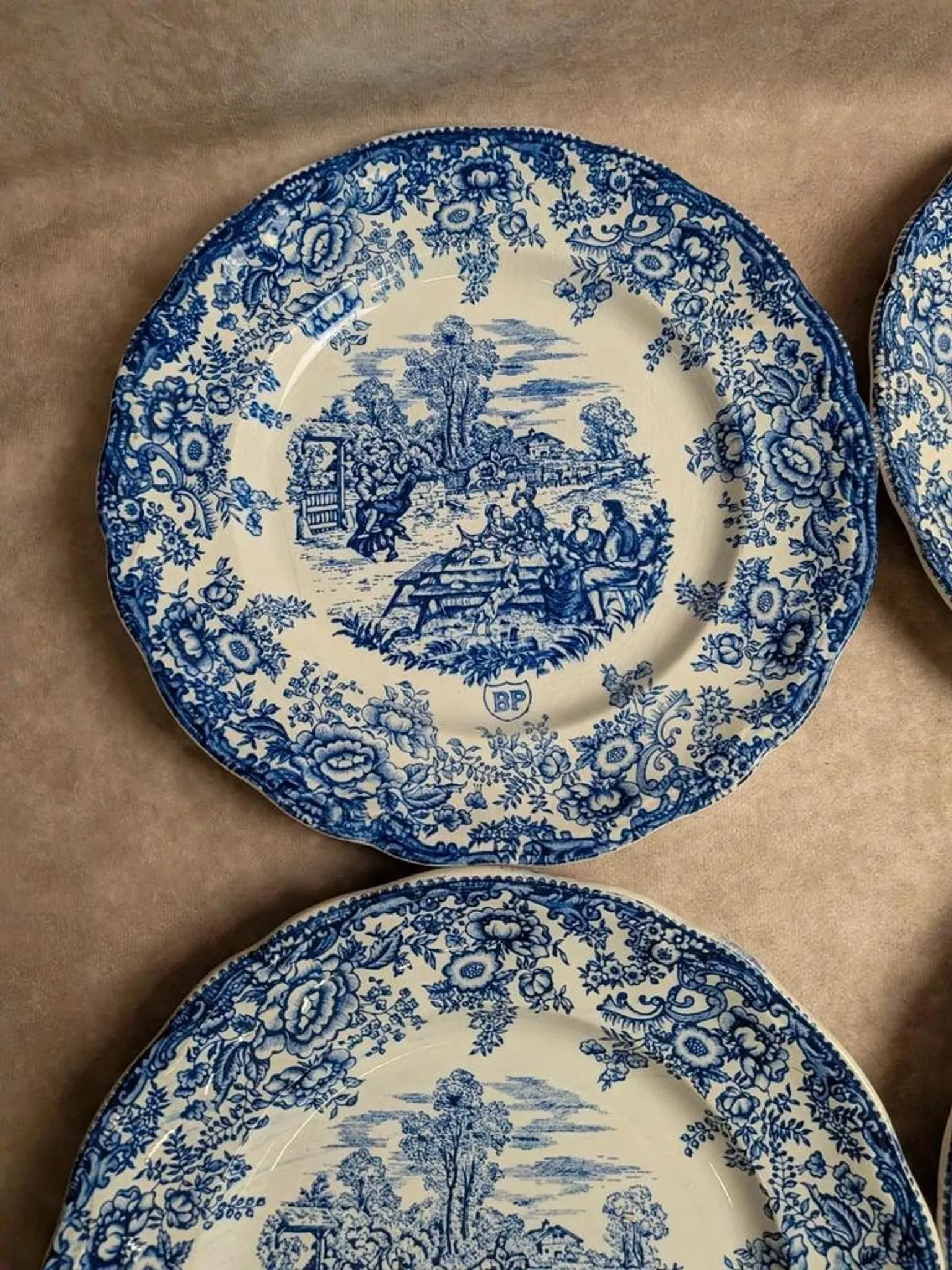 Set of 12 flat plates Terre de fer BP – Blue toile de Jouy pattern