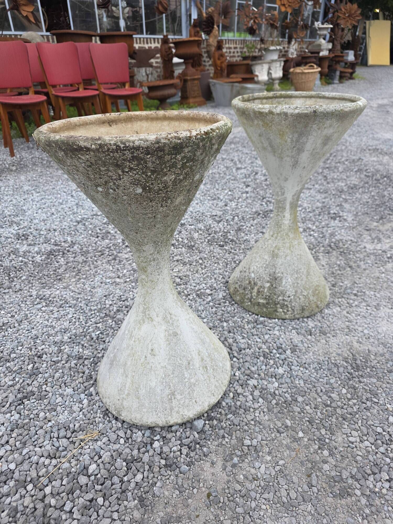 Pair of diabolos in eternit by Willy Guhl and Anton Bee – 1960