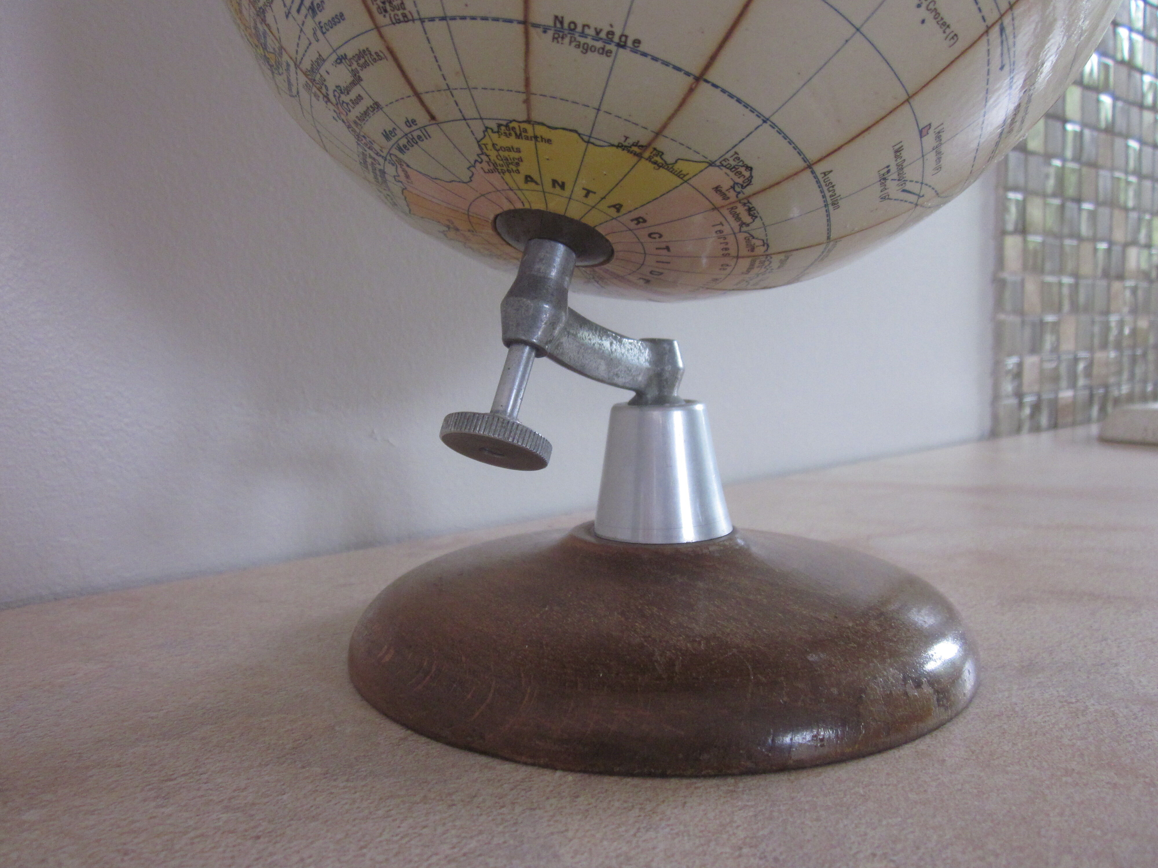 Mappemonde des années 30-40