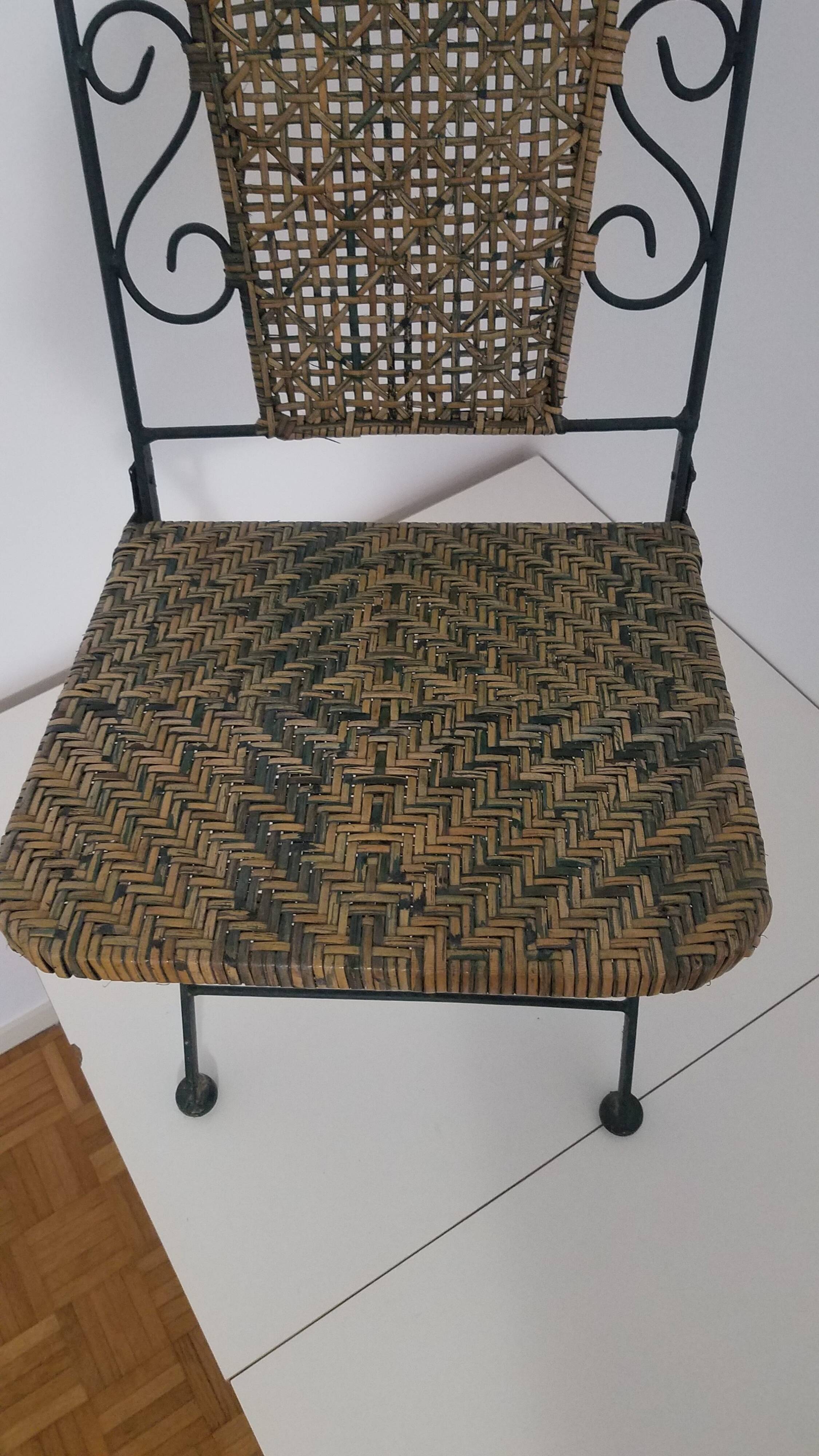 Chaise en fer forgé et rotin,  pliante  et vintage