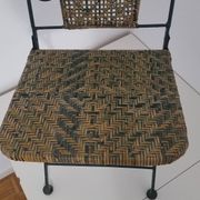 Chaise en fer forgé et rotin,  pliante  et vintage