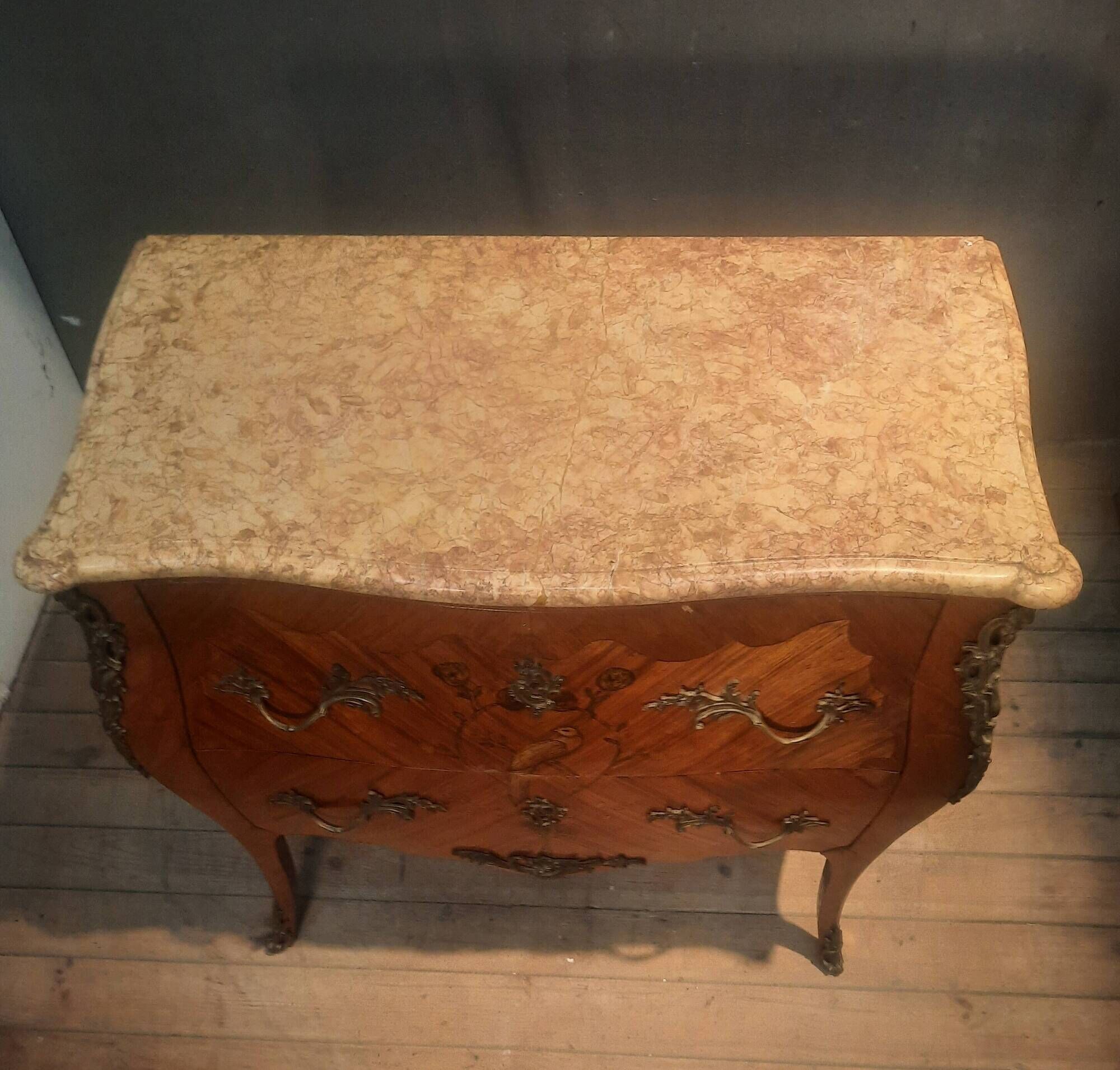 Louis XV style marquetry chest of drawers