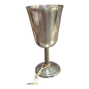 Verre à pied en étain