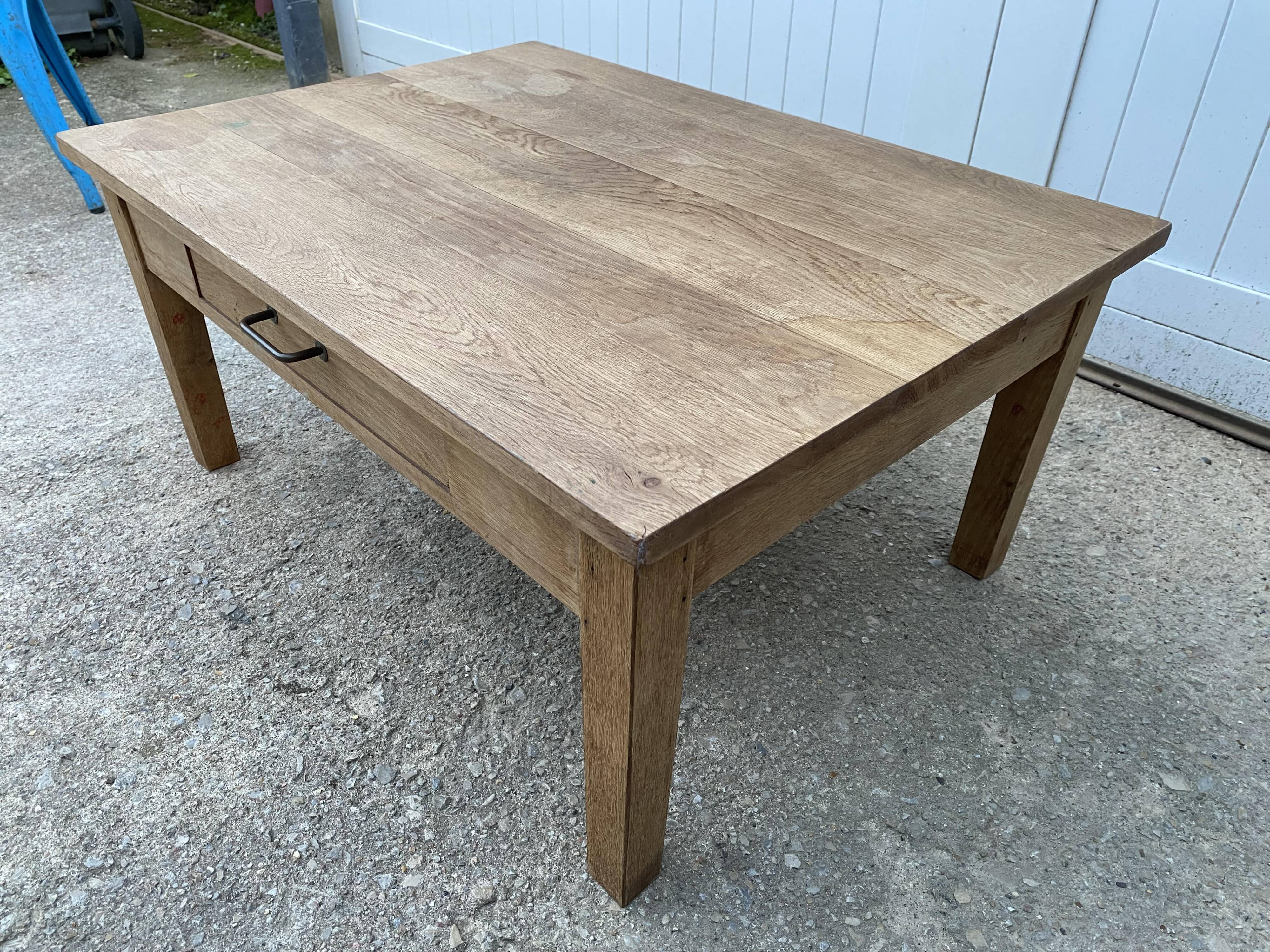 Rustic Farmhouse Coffee Table with 1 Drawer 1950