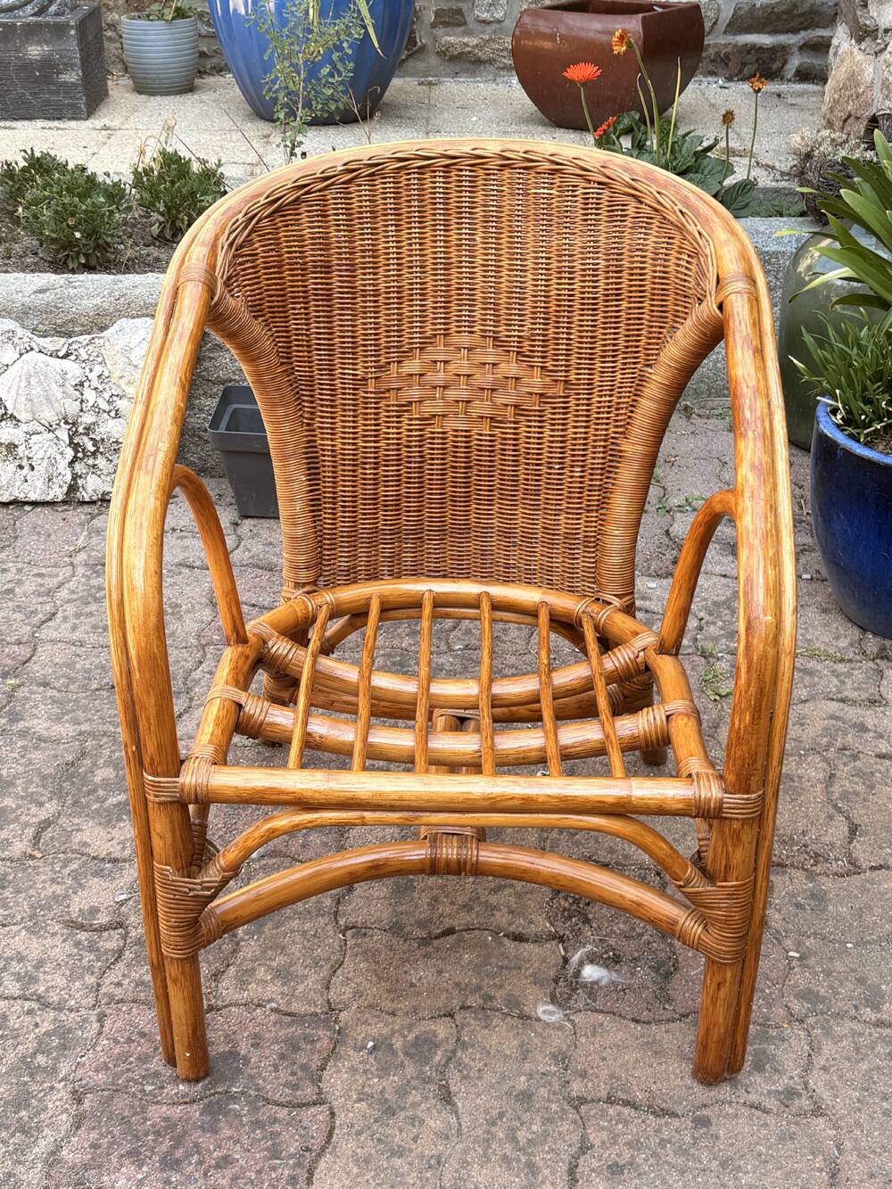 Vintage woven rattan armchair – bohemian charm – vintage – 70s – 80s