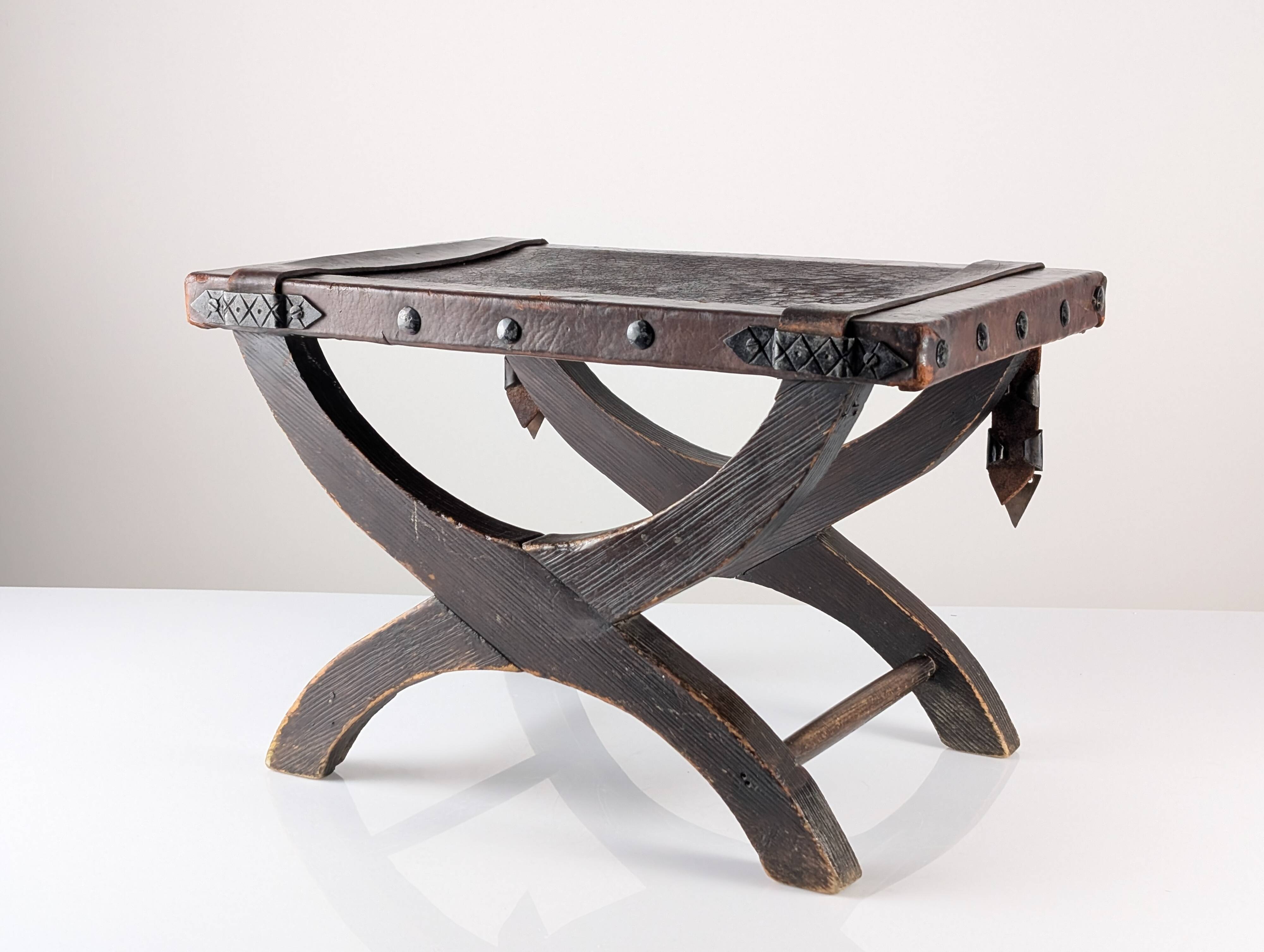 Colonial Curule Stool in Leather and Wrought Iron, Mexico, 1940s
