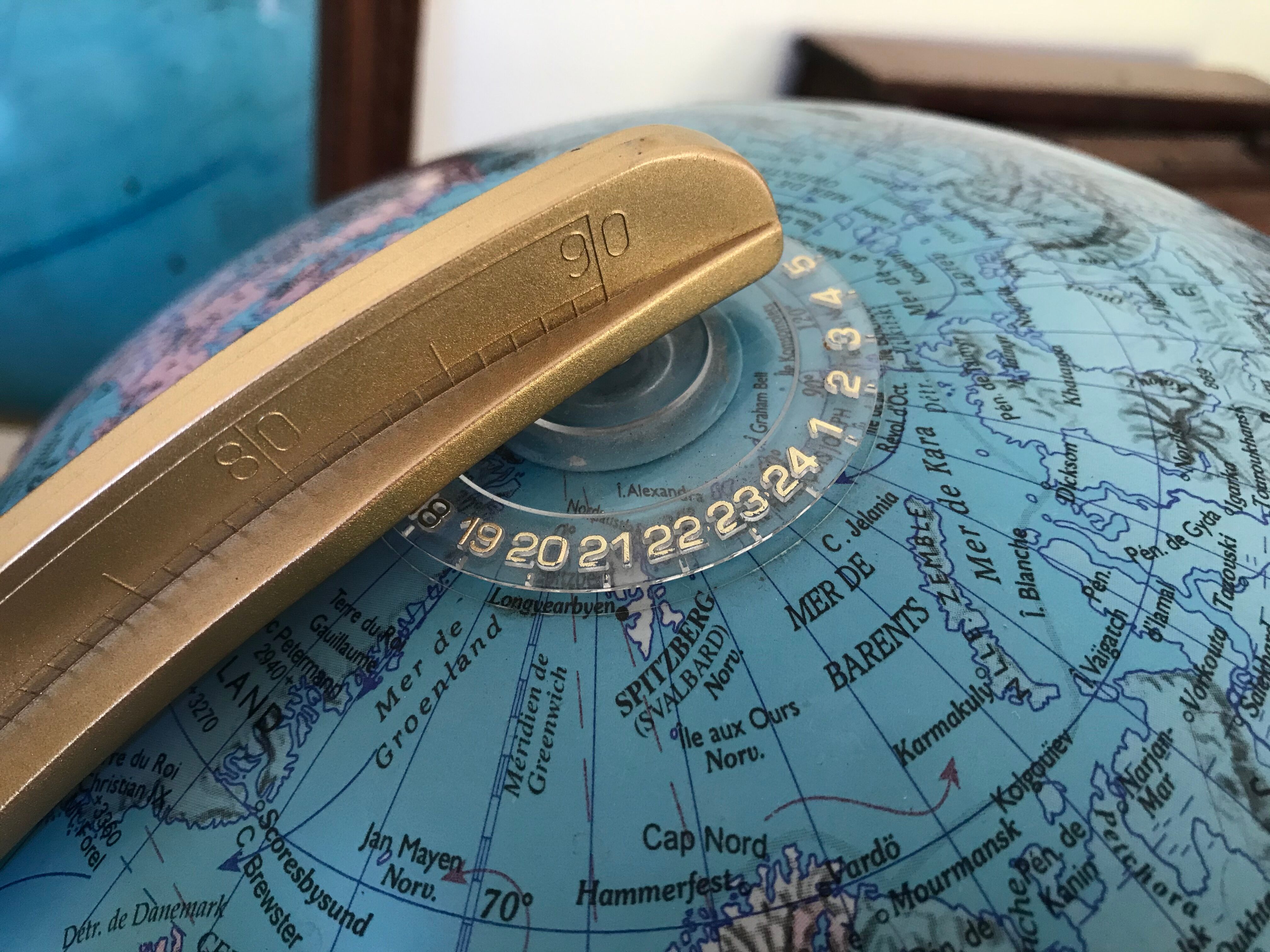 Vintage vintage Earth Globe Columbus