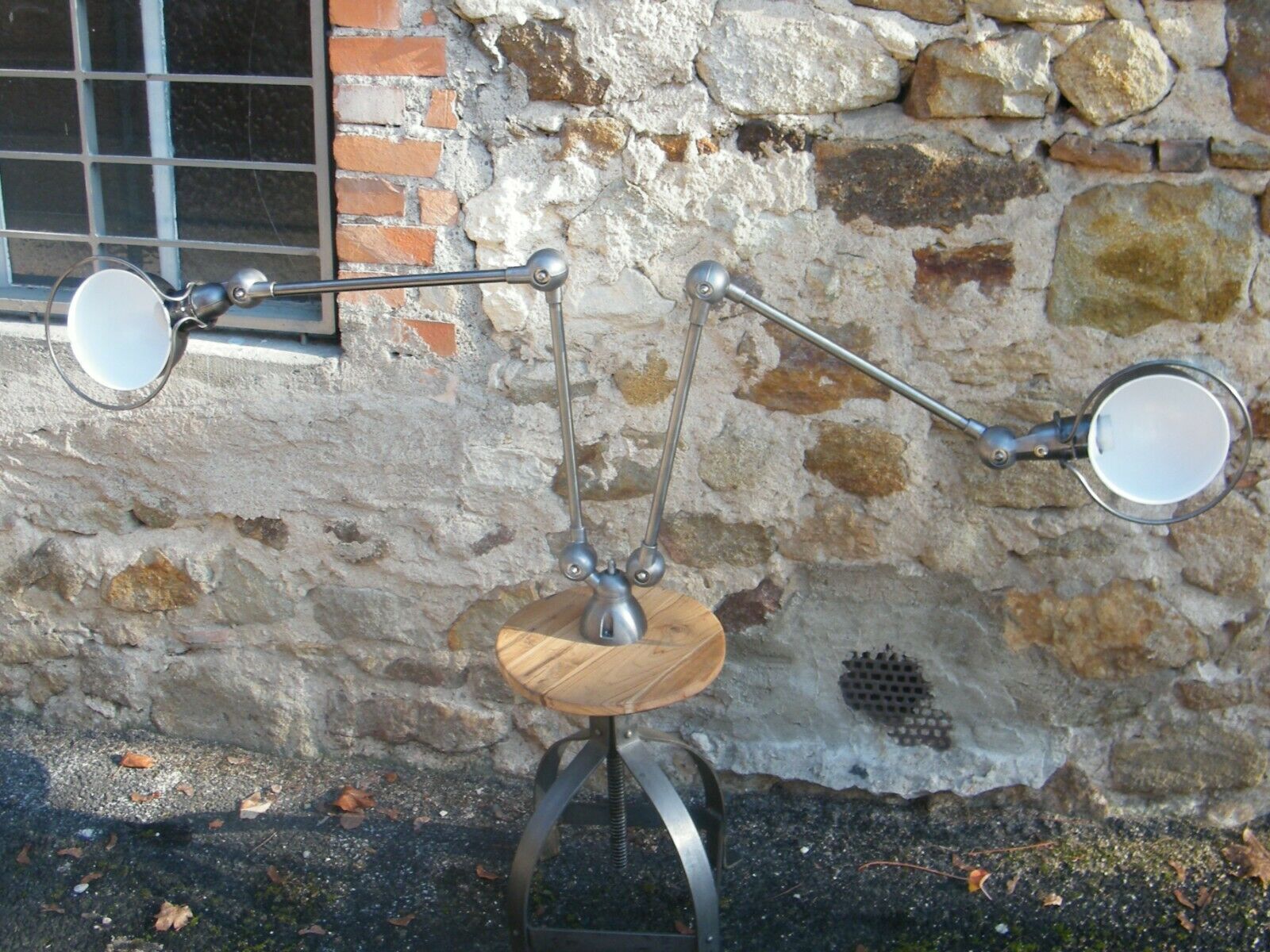 Magnificent double Jielde chandelier with 2 arms.