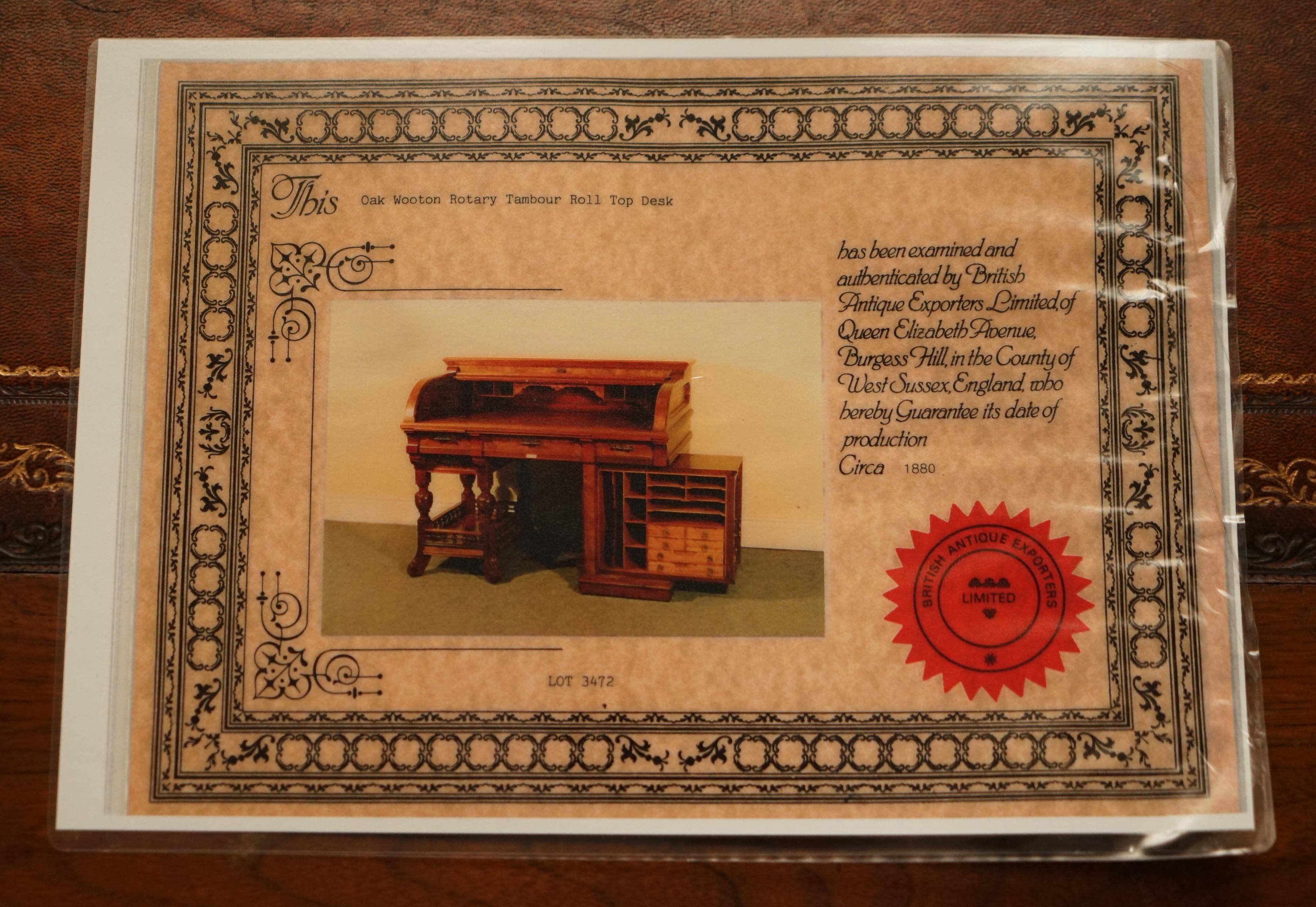 Bureau à tambour Shannon File Co en noyer victorien avec certificat