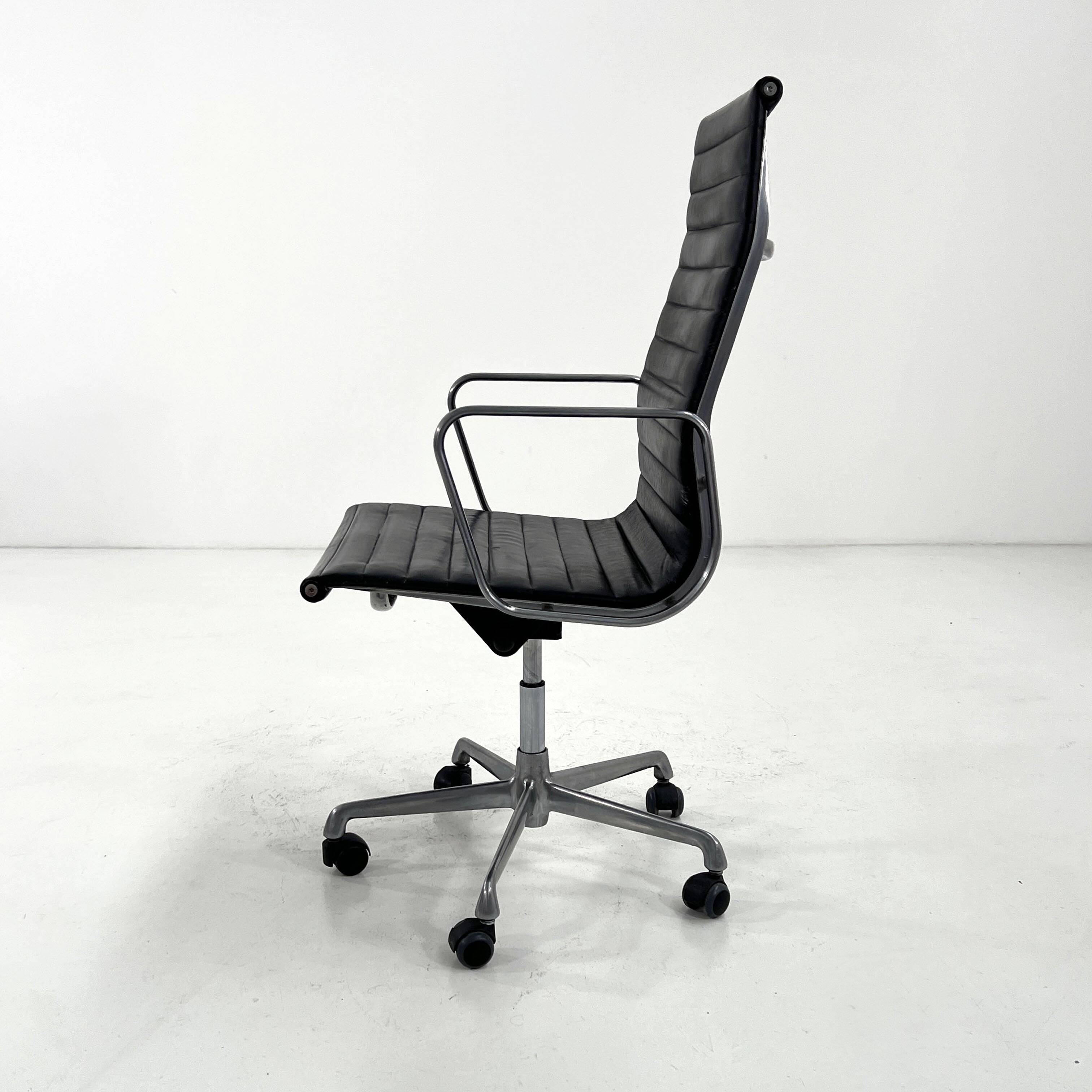 Fauteuil de bureau EA119 par C.& R. Eames pour ICF, 1970