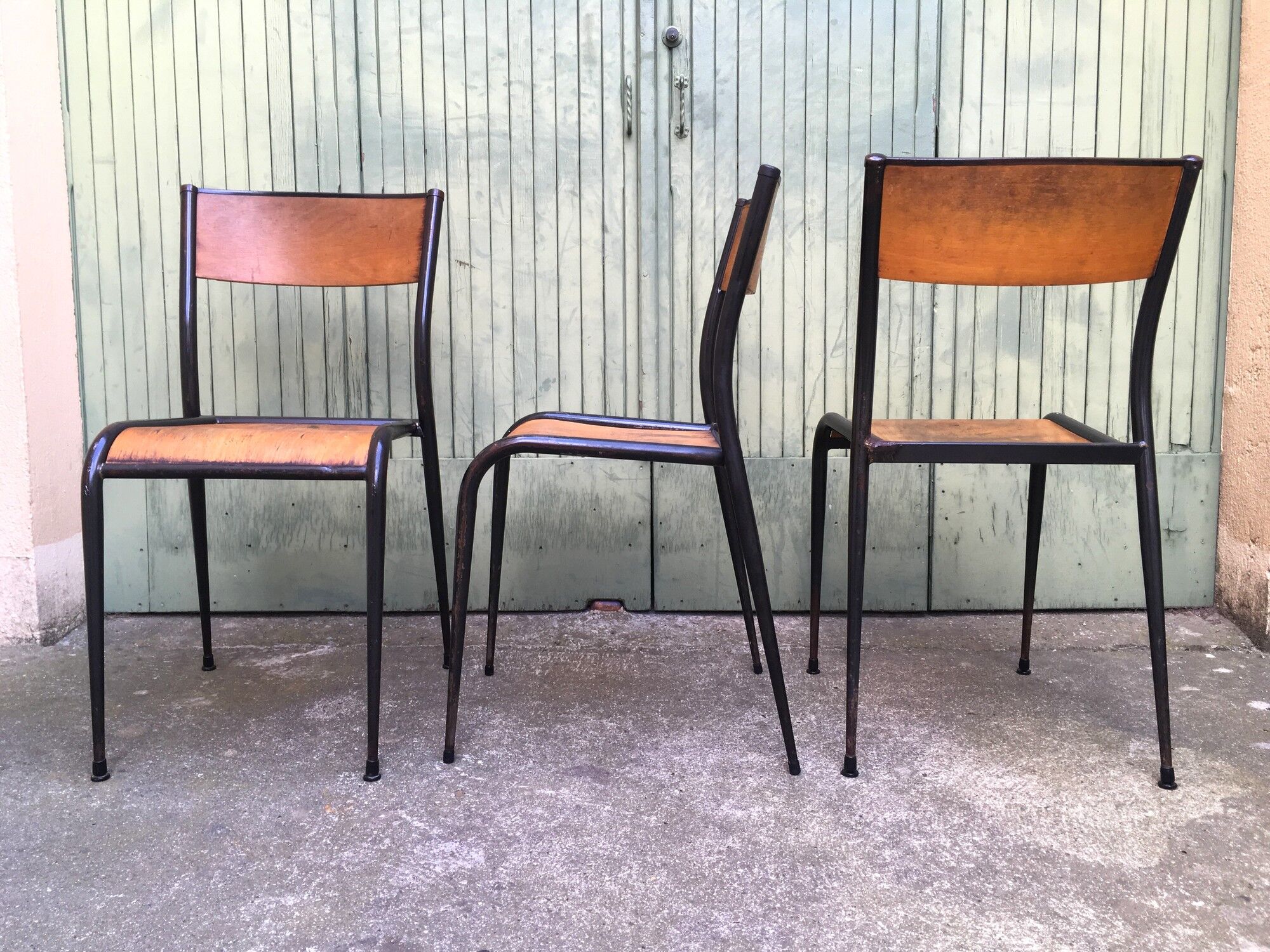 Chair pupil size adult vintage