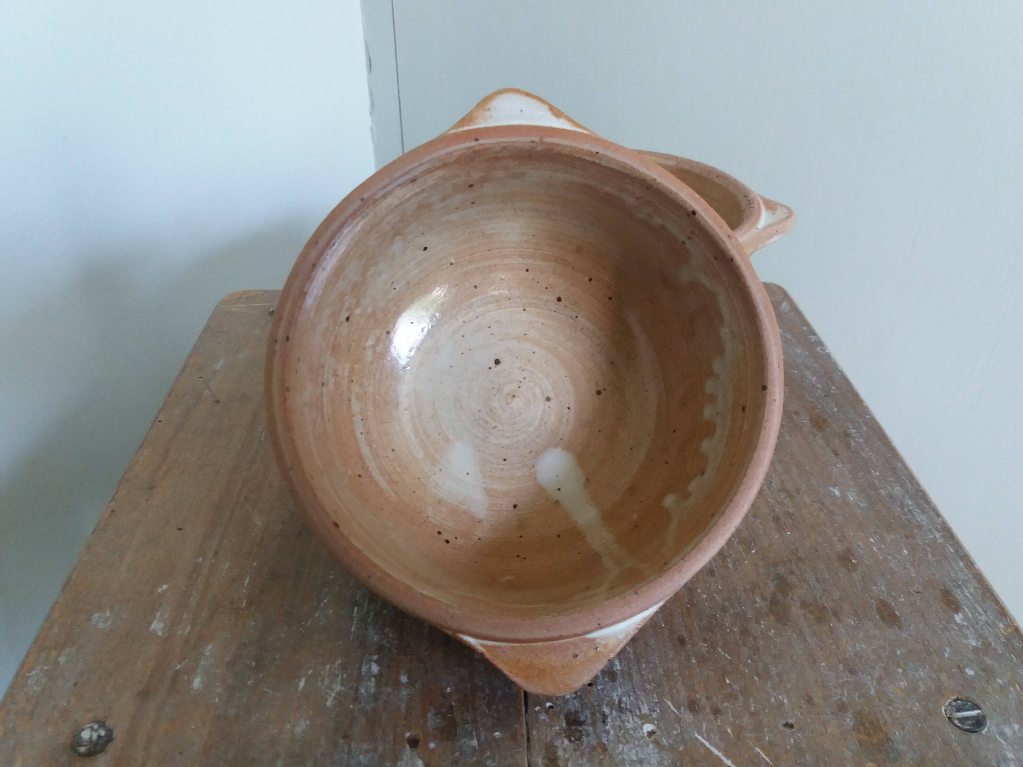 Stoneware ear bowls