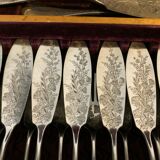 Service a poisson coffret en bois en bois d'acajou blond