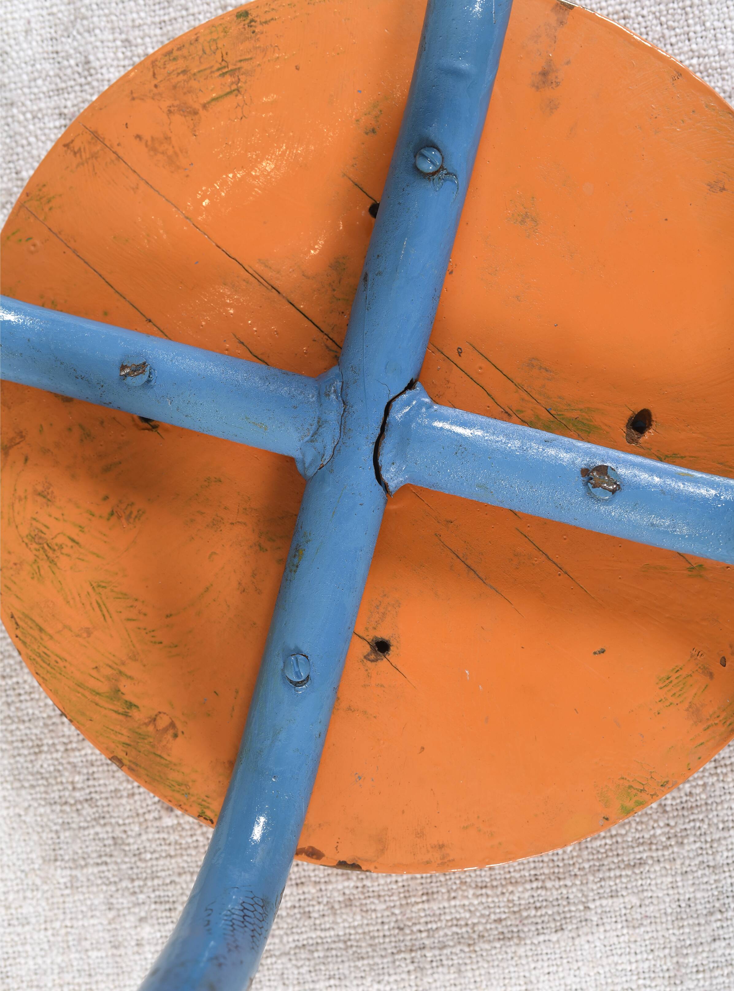 Set of 6 industrial high stools