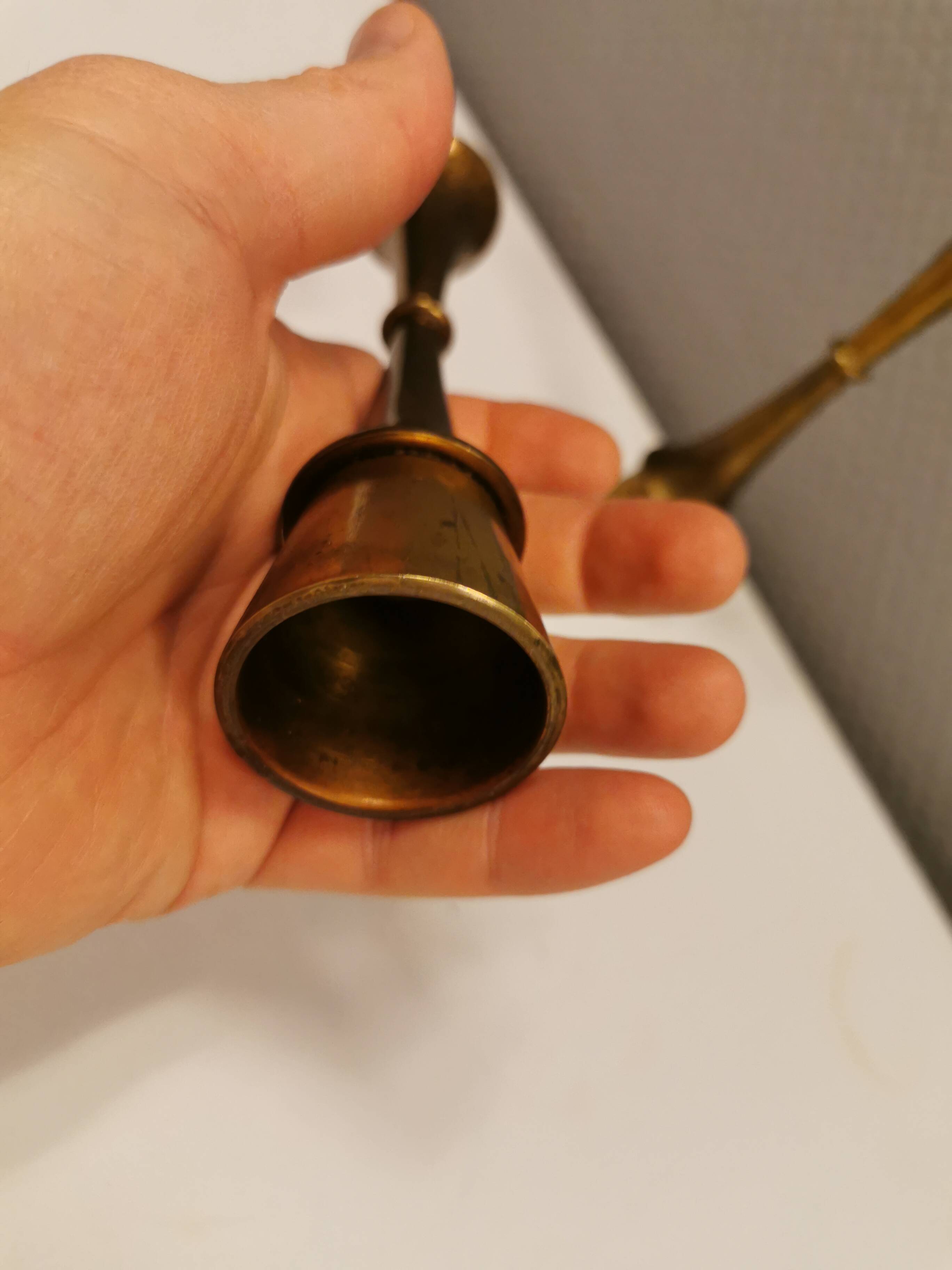 A set of beautiful candlesticks in solid brass.