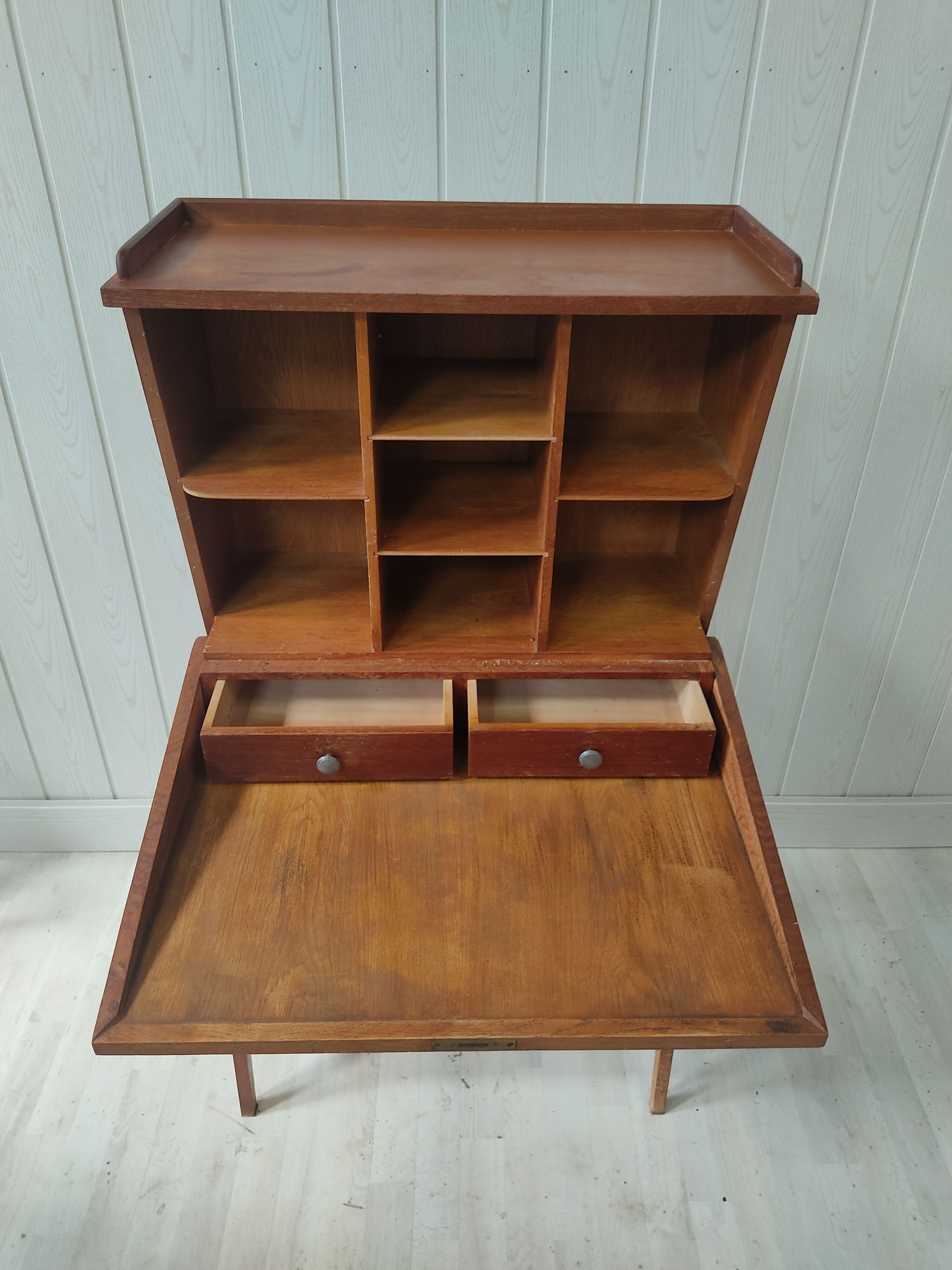 Secretary vintage compass feet