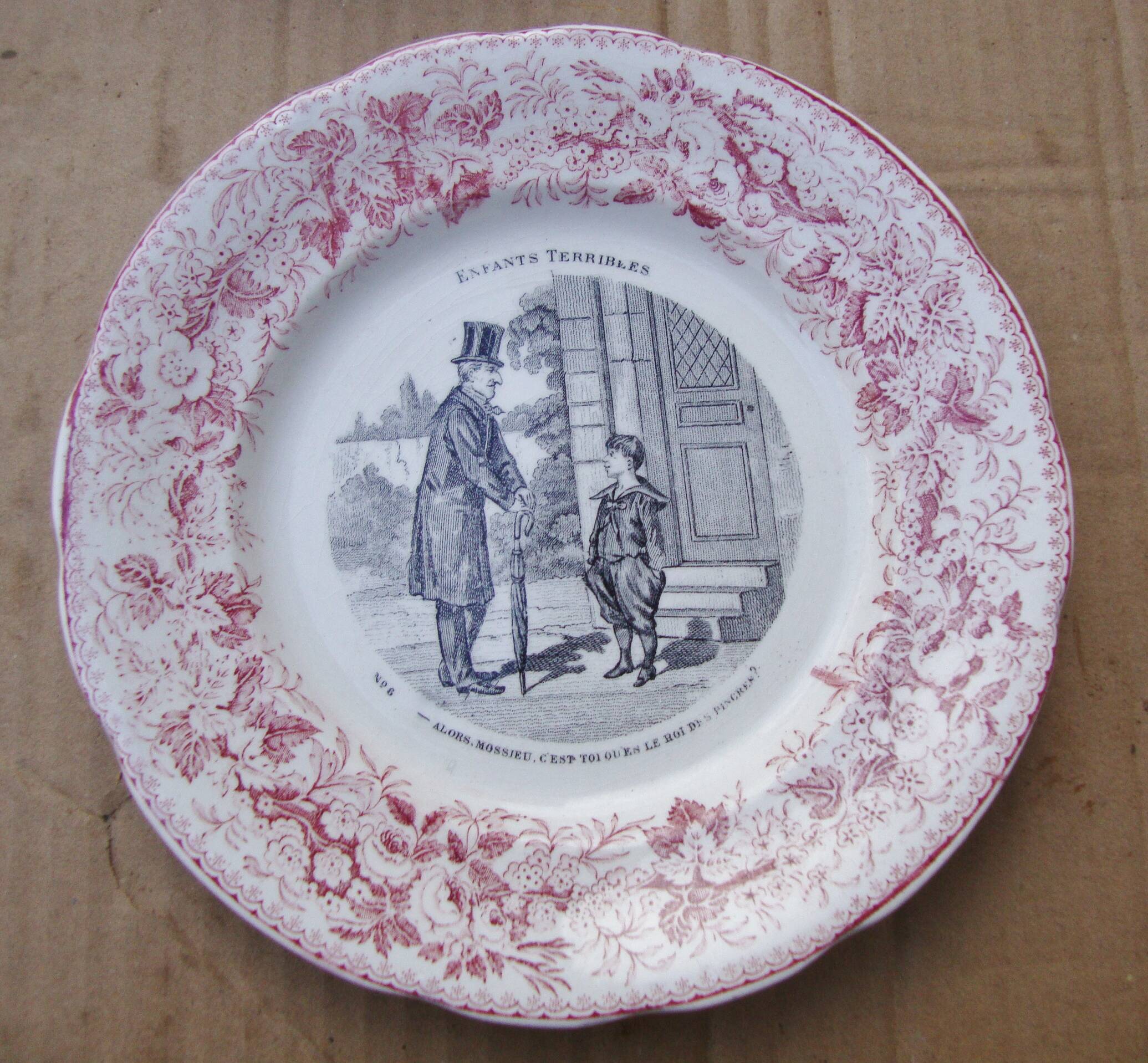 4 lm & cie creil and monteras “les enfants terribles” plates