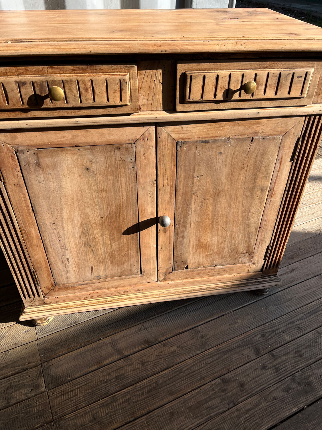 Ancien buffet