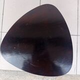 Tripod table