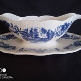 Set of a gravy boat and 2 Sarreguemines ceramic ravines, Derby model